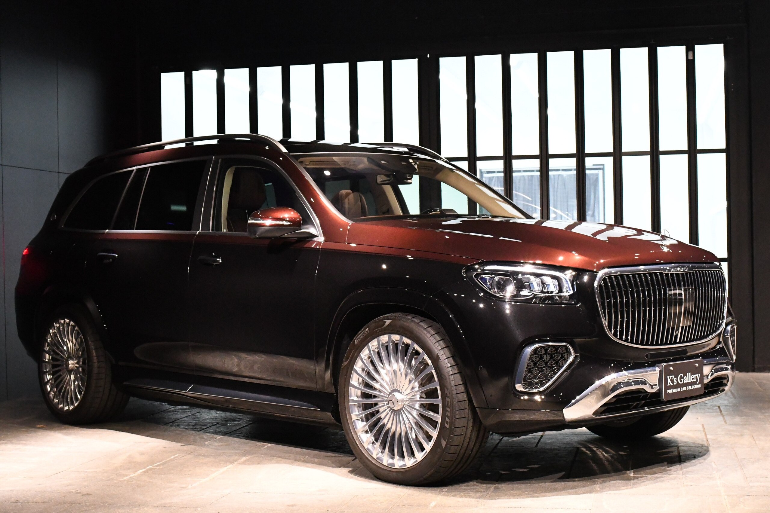 2024 Mercedes-Maybach GLS - メルセデス・マイバッハ GLS 600 (ISG) ファーストクラスパッケージ 4WD MP202501 後期モデル/ツートーンペイント/ファーストクラスPKG/左右独立シート/クーリングボックス/Burumesterサウンド/リヤエンター