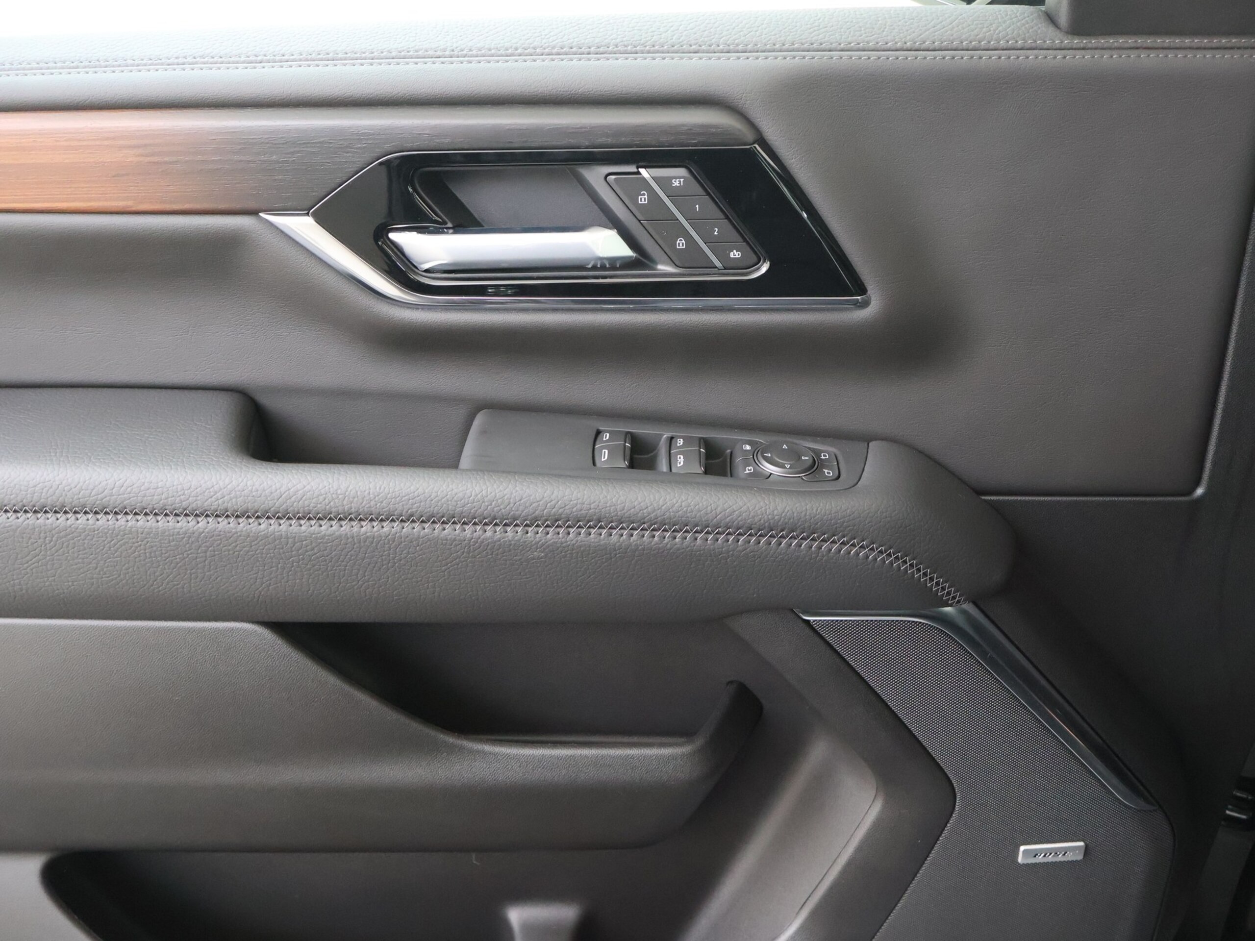 2026 GMC Yukon - ＧＭＣ ユーコン デナリ4WD インフォメーション日本語化済 V8-6.2L デナリリザーブパッケージ メインインフォメーション日本語化 アドバンステクロノジーパッケージ パワーアシスト AirRideアダプディブサスペンション リアシートメディアシステム