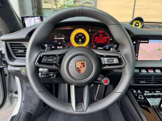 2025 PORSCHE 911 GTS/7AA-992SM1