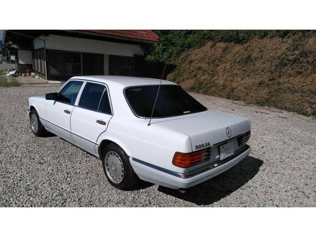 1986 MERCEDES-BENZ S-CLASS 300SE/E-126024