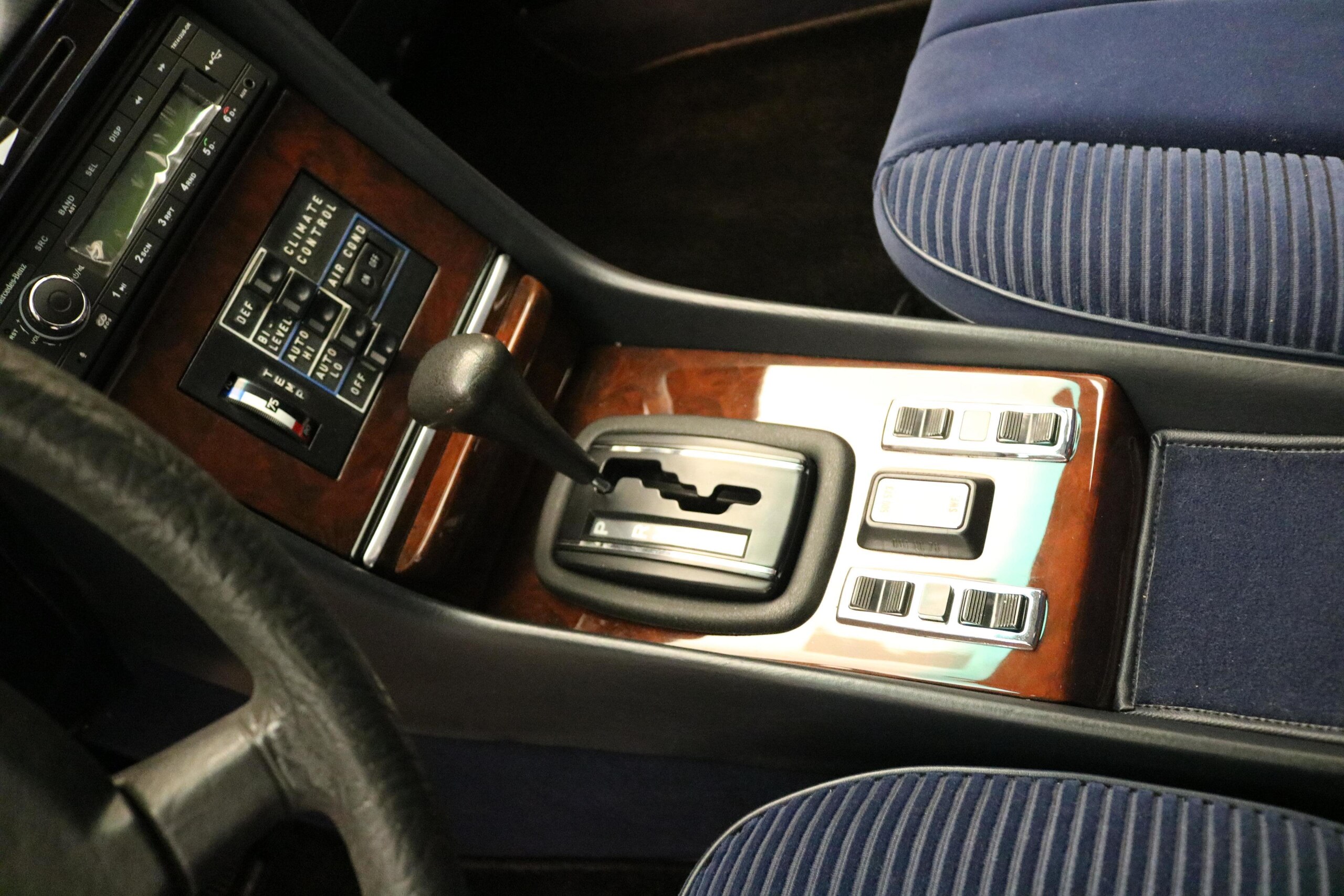 1981 Mercedes-Benz SLClass - 1981 مرسيدس بنز SLClass