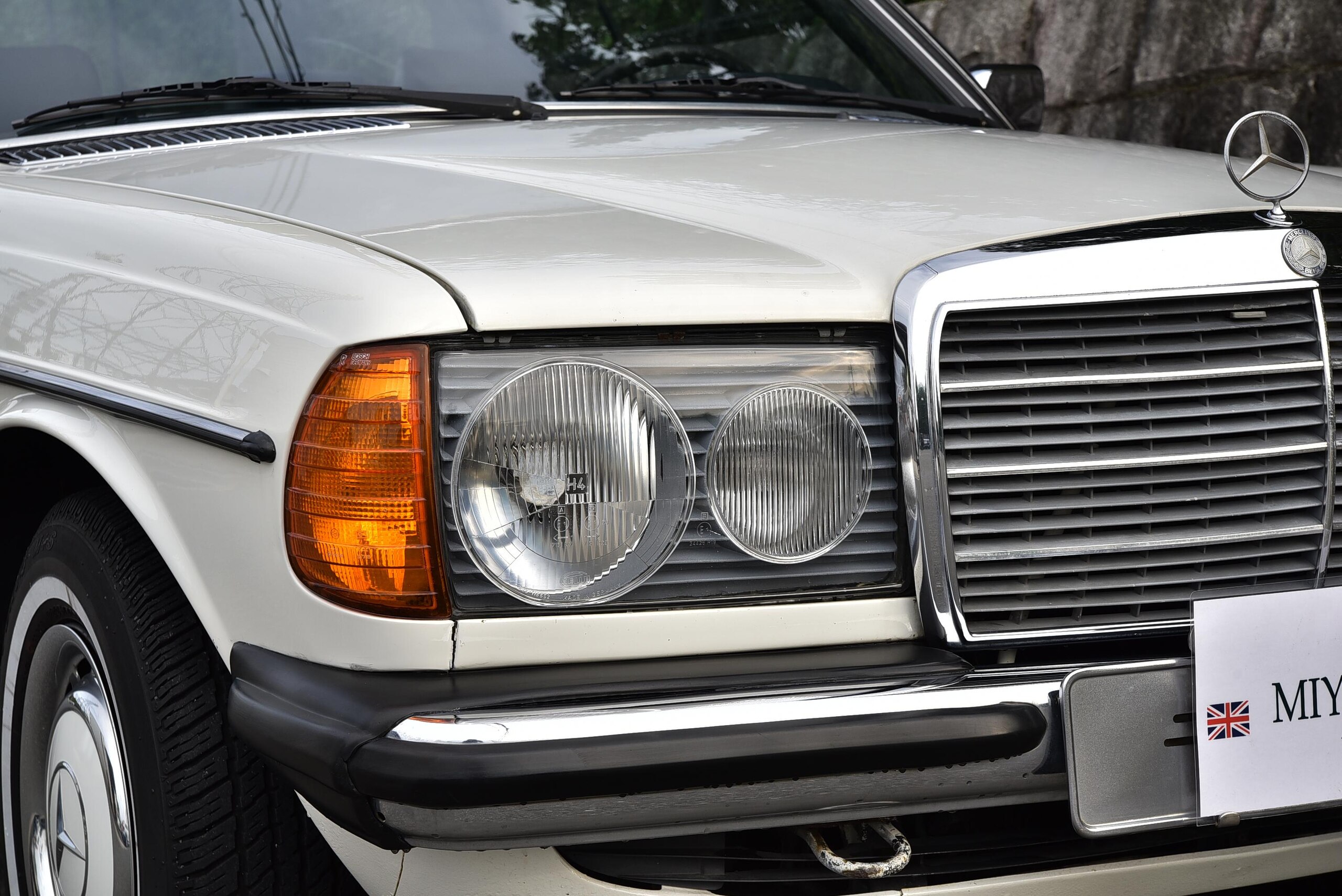 1982 Mercedes-Benz Medium Class Coupe - 1982 مرسيدس بنز Medium Class Coupe