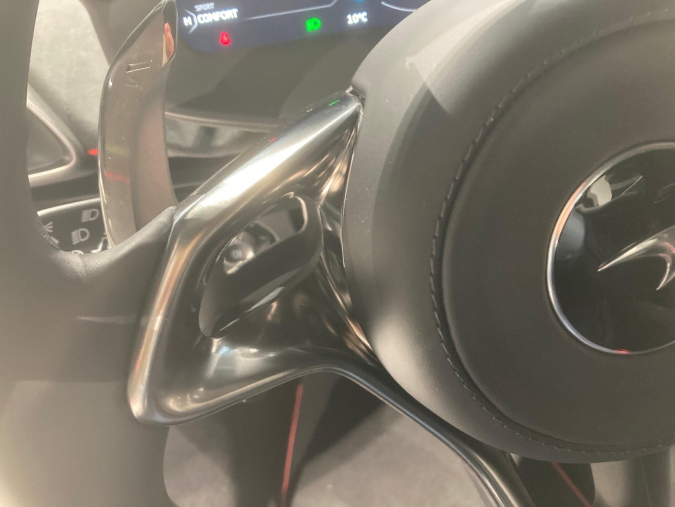 2023 McLaren Artura - 2023 ماكلارين Artura