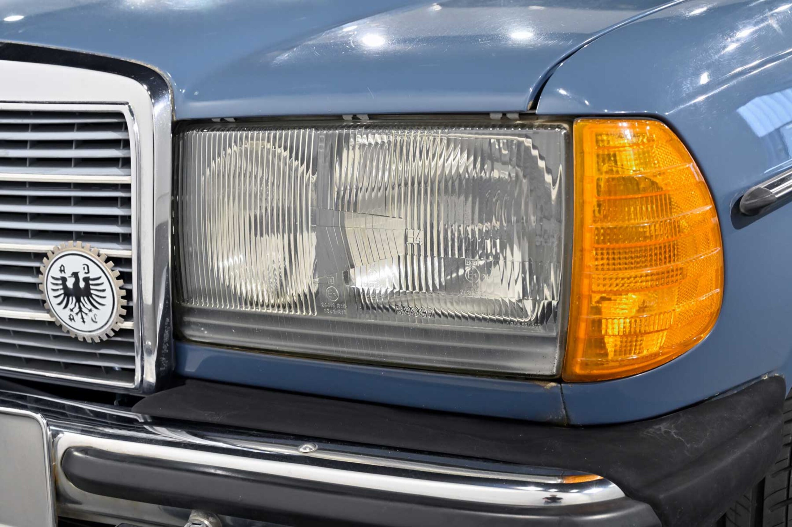1983 Mercedes-Benz 230E - 1983 مرسيدس بنز 230E