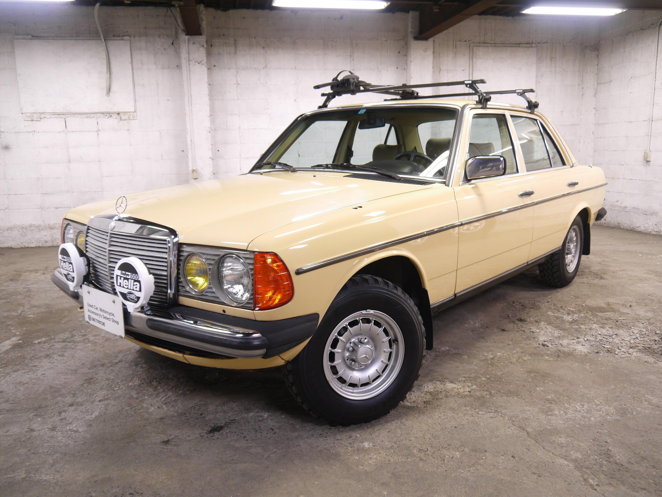 1983 Mercedes-Benz Medium Class - 1983 مرسيدس بنز Medium Class