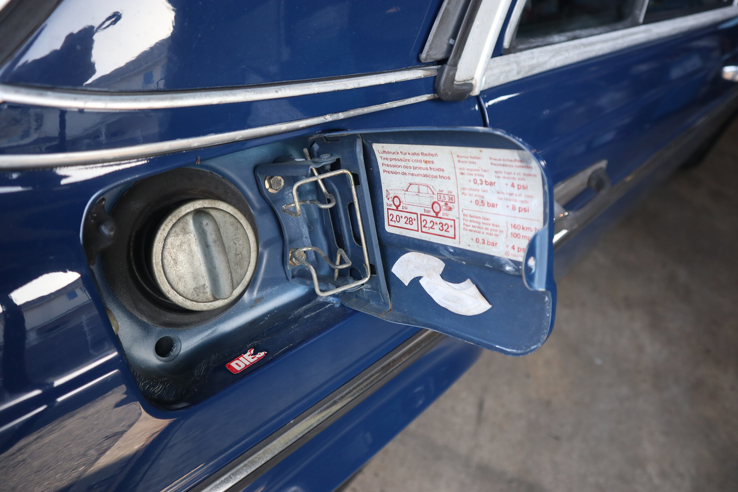 1984 Mercedes-Benz Medium Class - 1984 مرسيدس بنز Medium Class