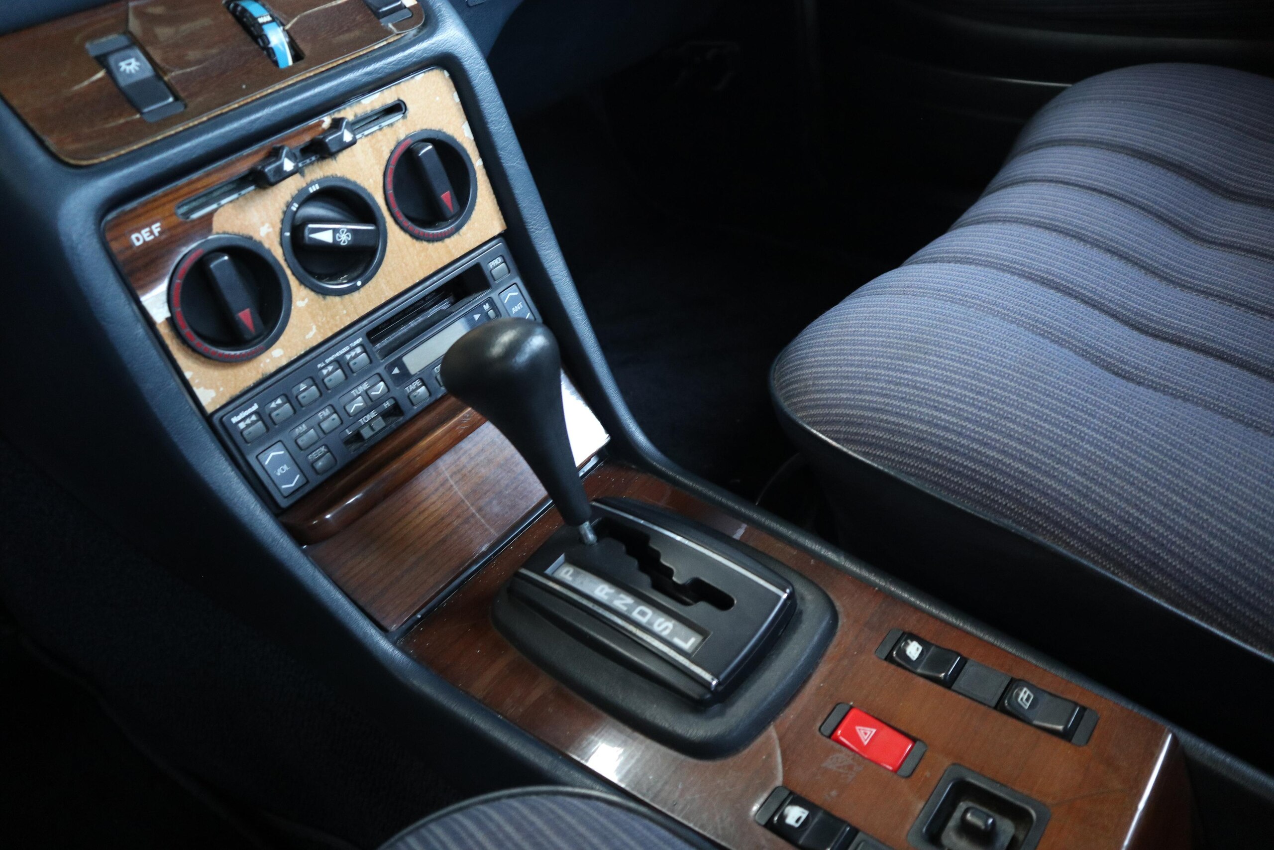 1984 Mercedes-Benz Medium Class - 1984 مرسيدس بنز Medium Class