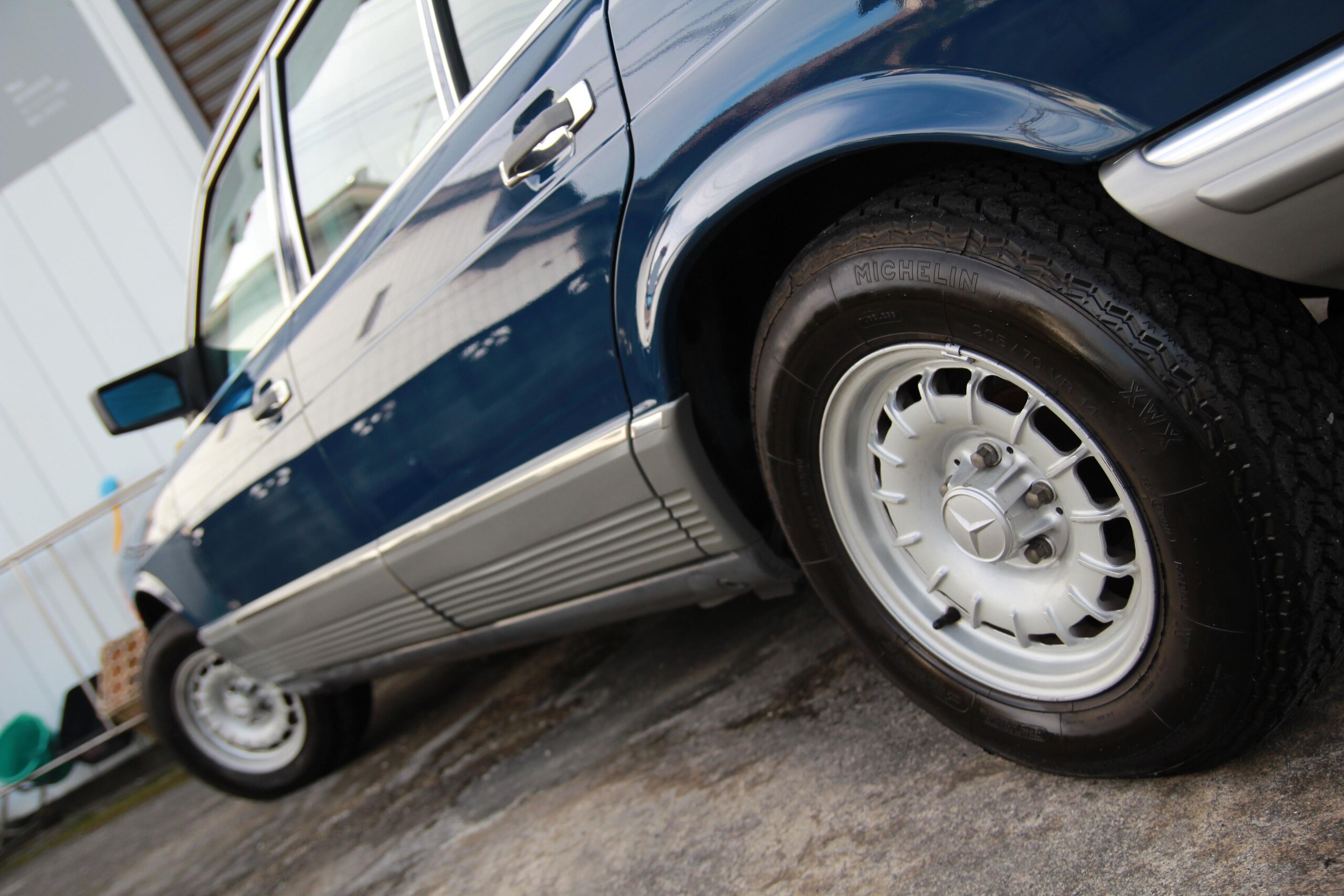 1985 Mercedes-Benz S-Class - 1985 مرسيدس بنز S-Class