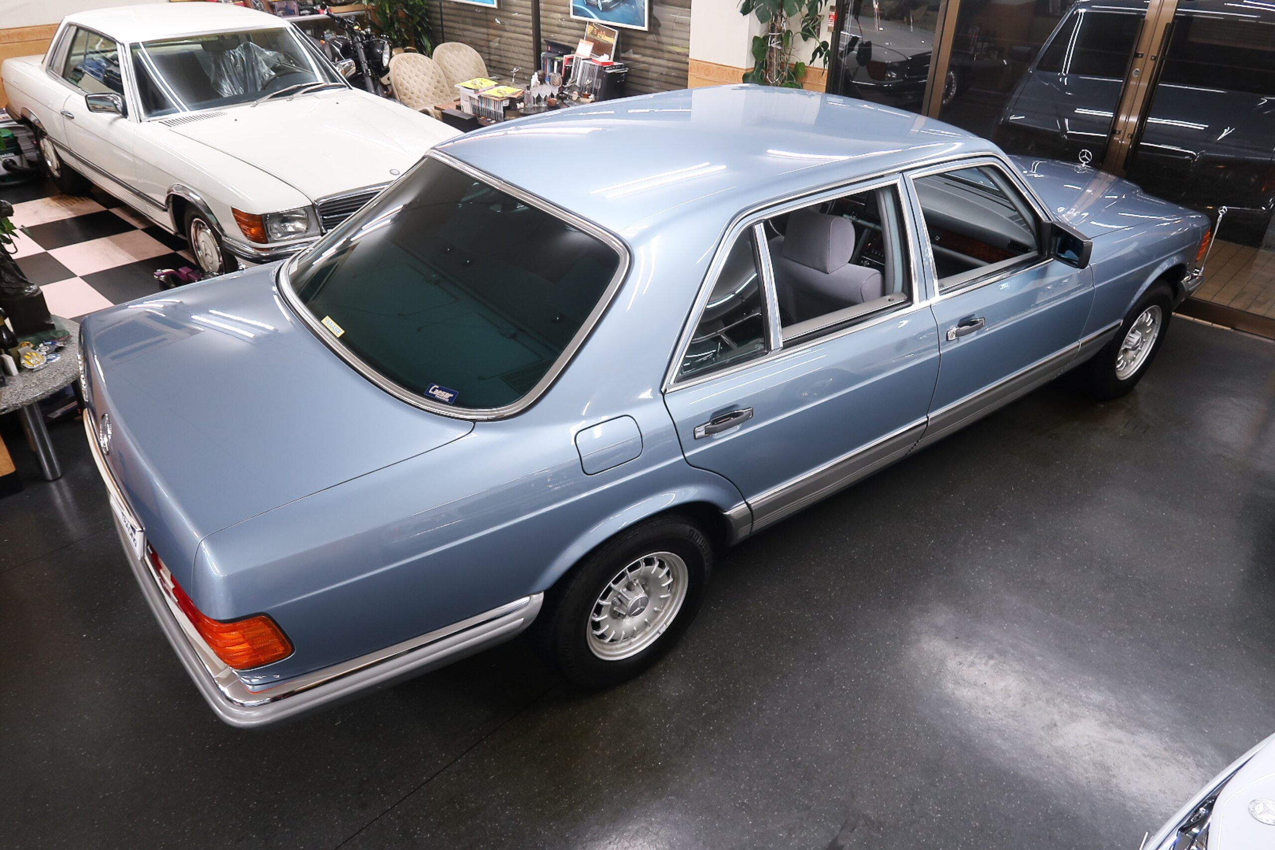 1985 Mercedes-Benz S-Class