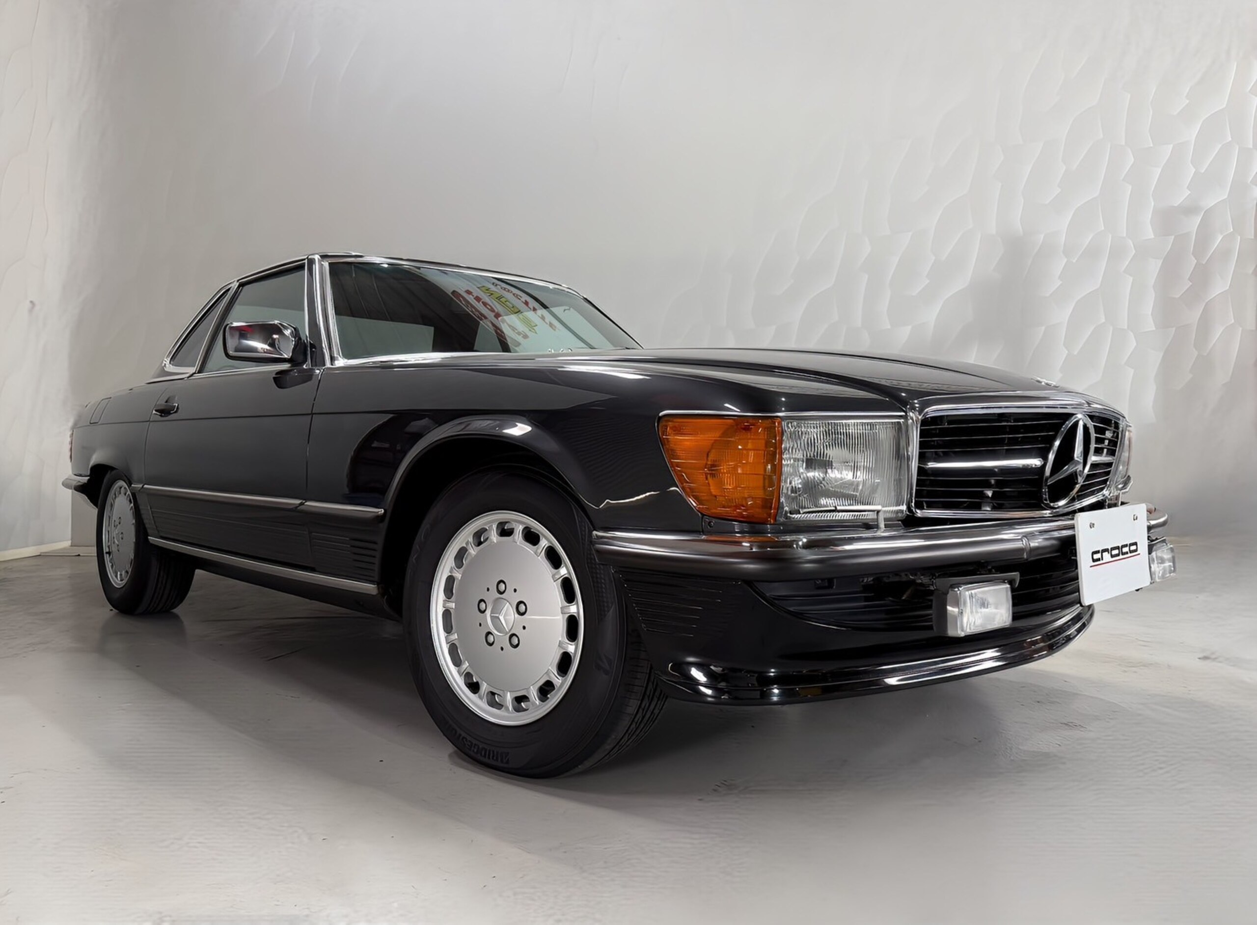 1987 Mercedes-Benz SLClass - メルセデス・ベンツ SLクラス 560SL 正規ディーラー車 左ハンドル 社外ナビ バックカメラ シート張替