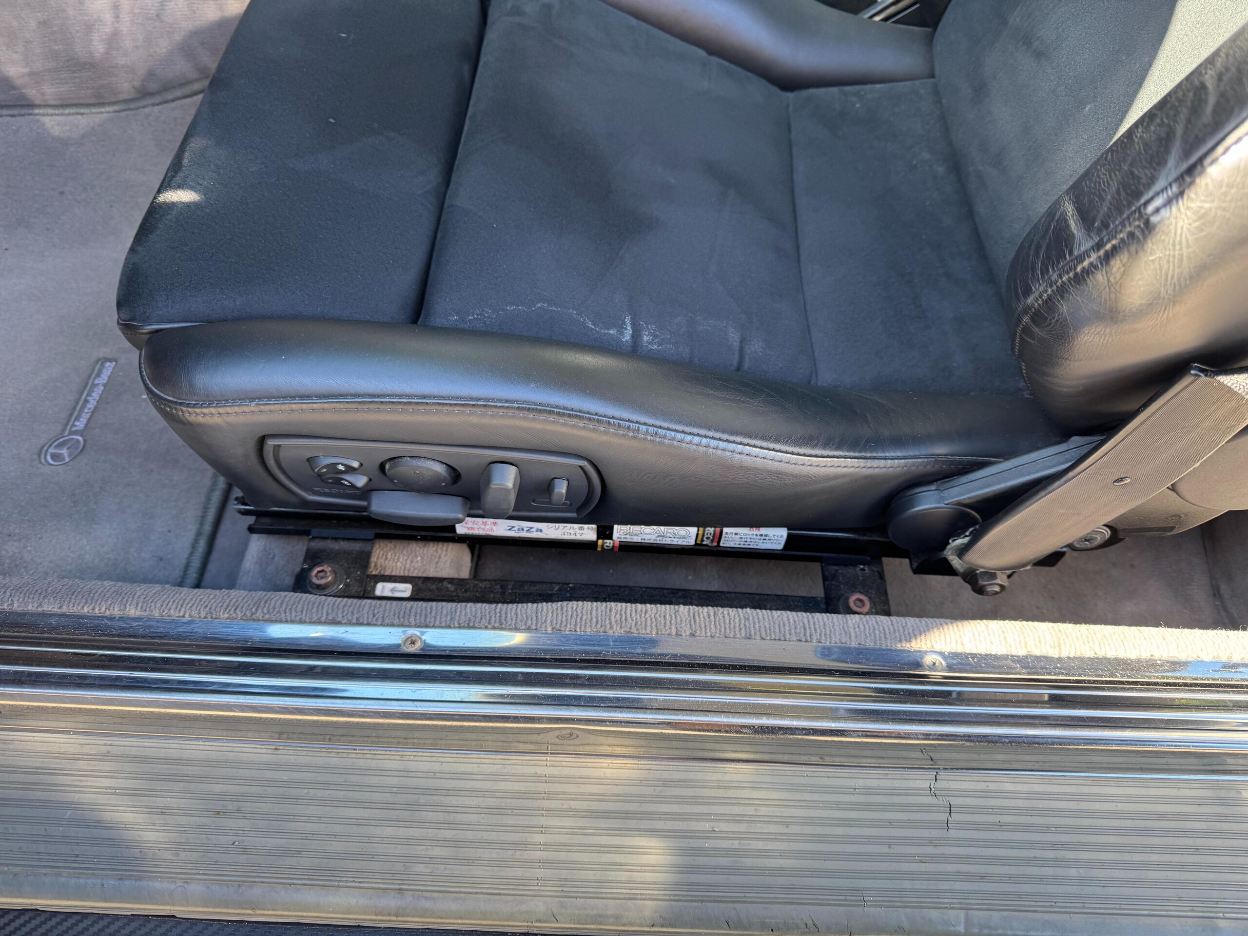 1987 Mercedes-Benz SLClass - メルセデス・ベンツ SLクラス 380SL(R107型) 黒ソフトトップ・ソフトトップ手動オープン・レカロ電動シート・ハードトップ取り外し・新車並行輸入