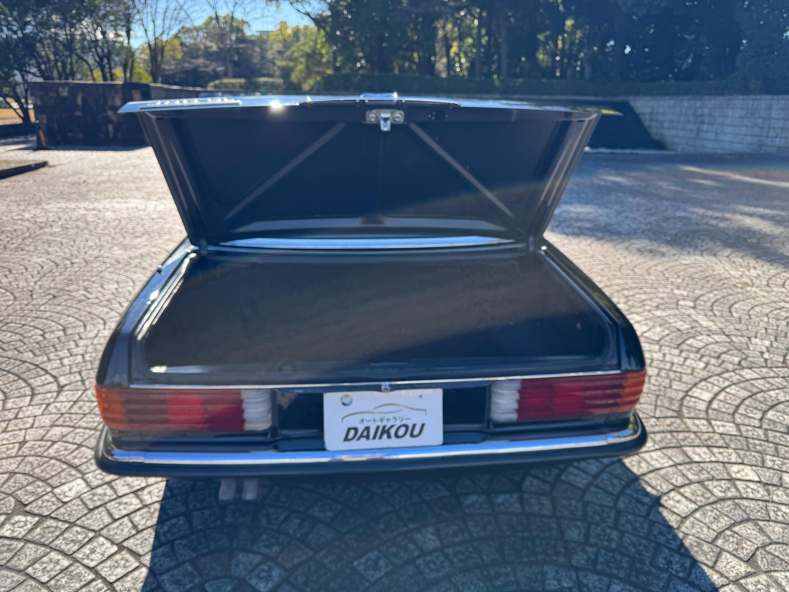 1987 Mercedes-Benz SLClass - メルセデス・ベンツ SLクラス 380SL(R107型) 黒ソフトトップ・ソフトトップ手動オープン・レカロ電動シート・ハードトップ取り外し・新車並行輸入