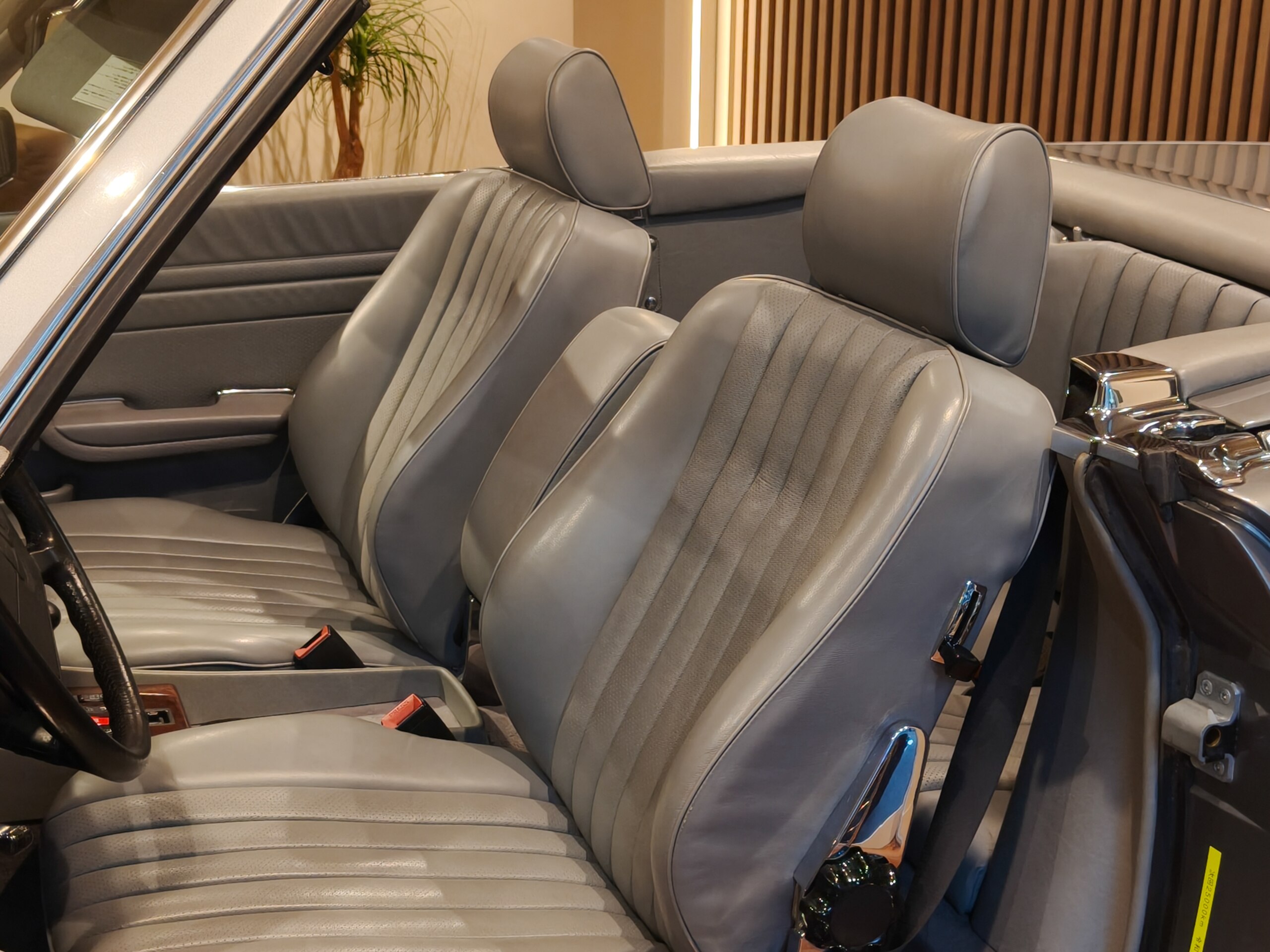 1989 Mercedes-Benz SLClass