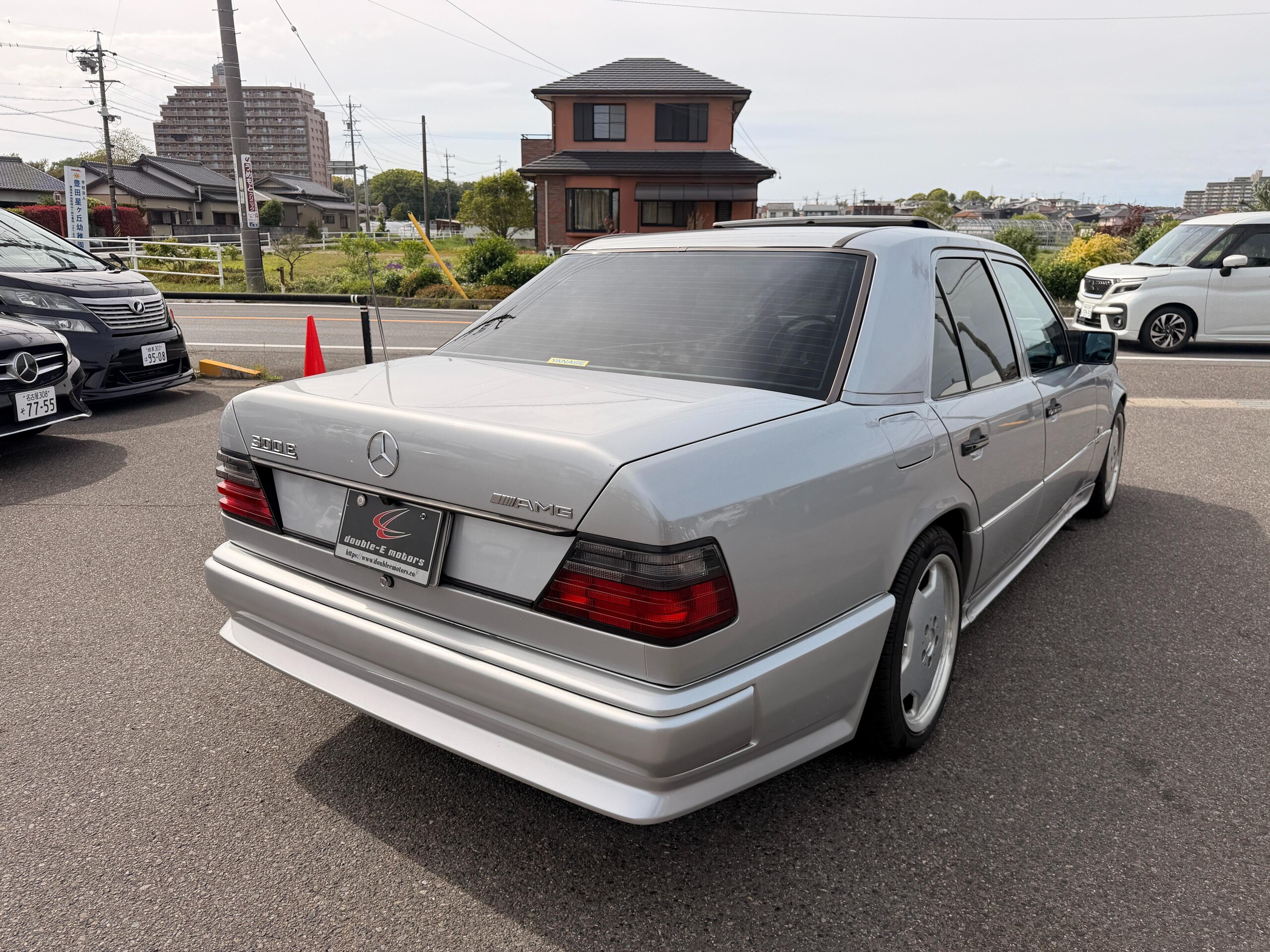 1989 Mercedes-Benz E-Class - メルセデス・ベンツ Eクラス 300E サンルーフ AMGエアロ パワーシート 純正アルミ 革シート