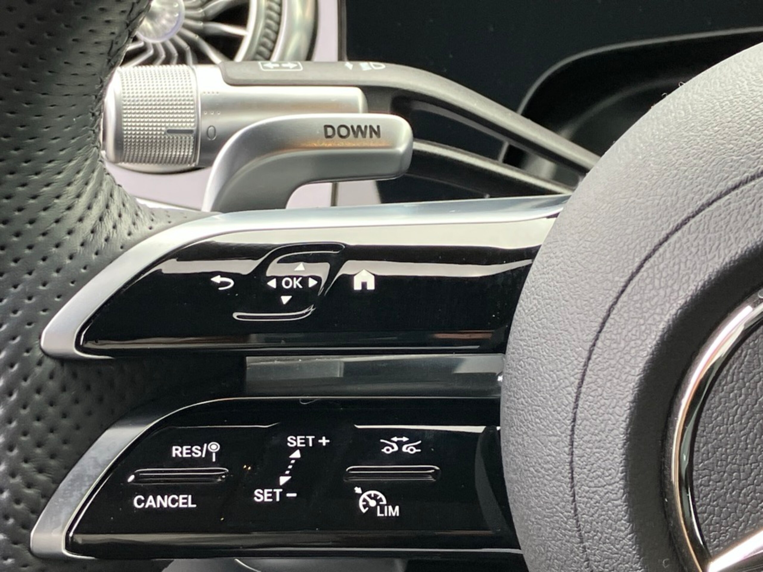 2024 Mercedes-AMG EQS