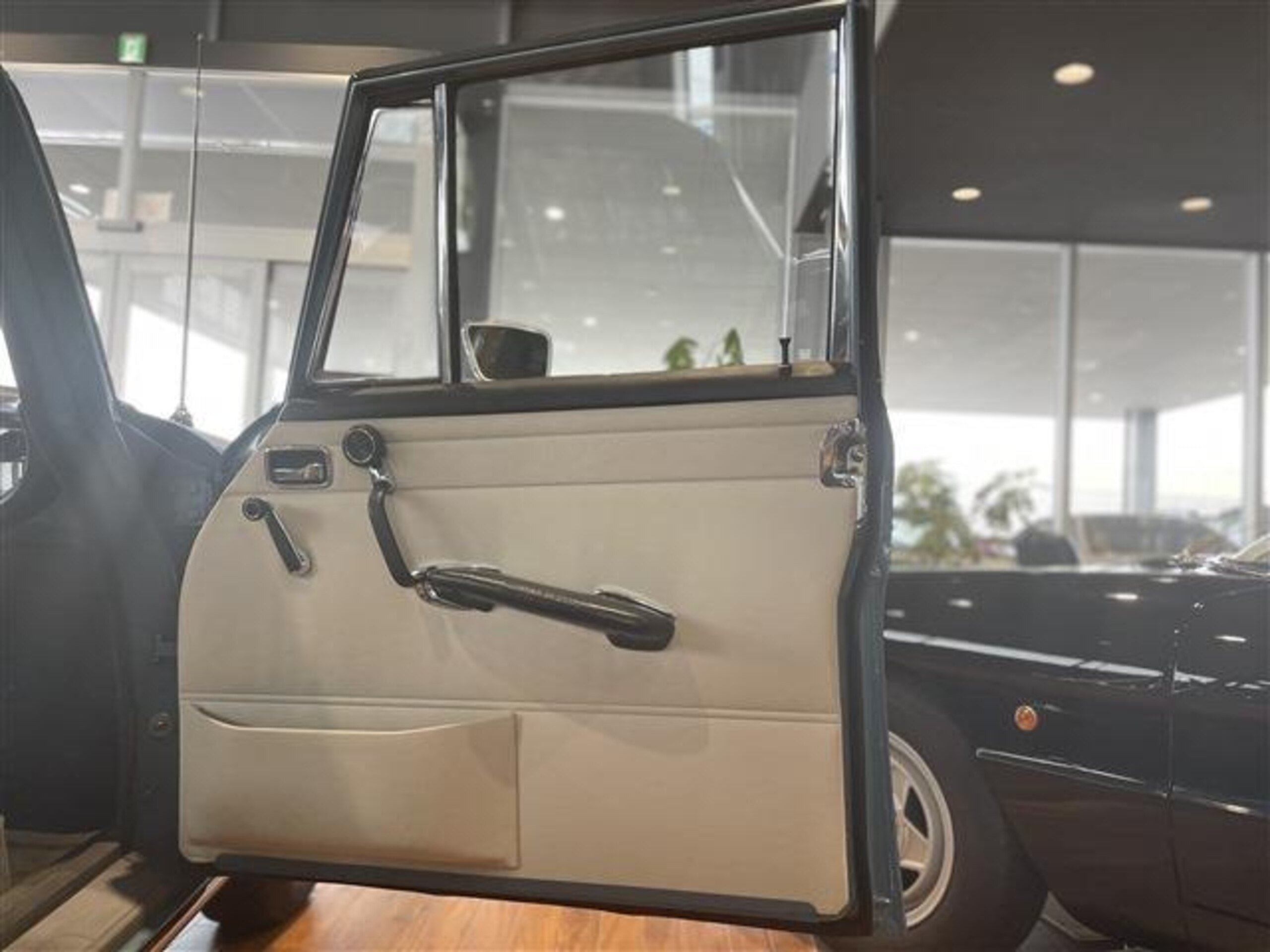 1968 Mercedes-Benz 230S - 1968 مرسيدس بنز 230S