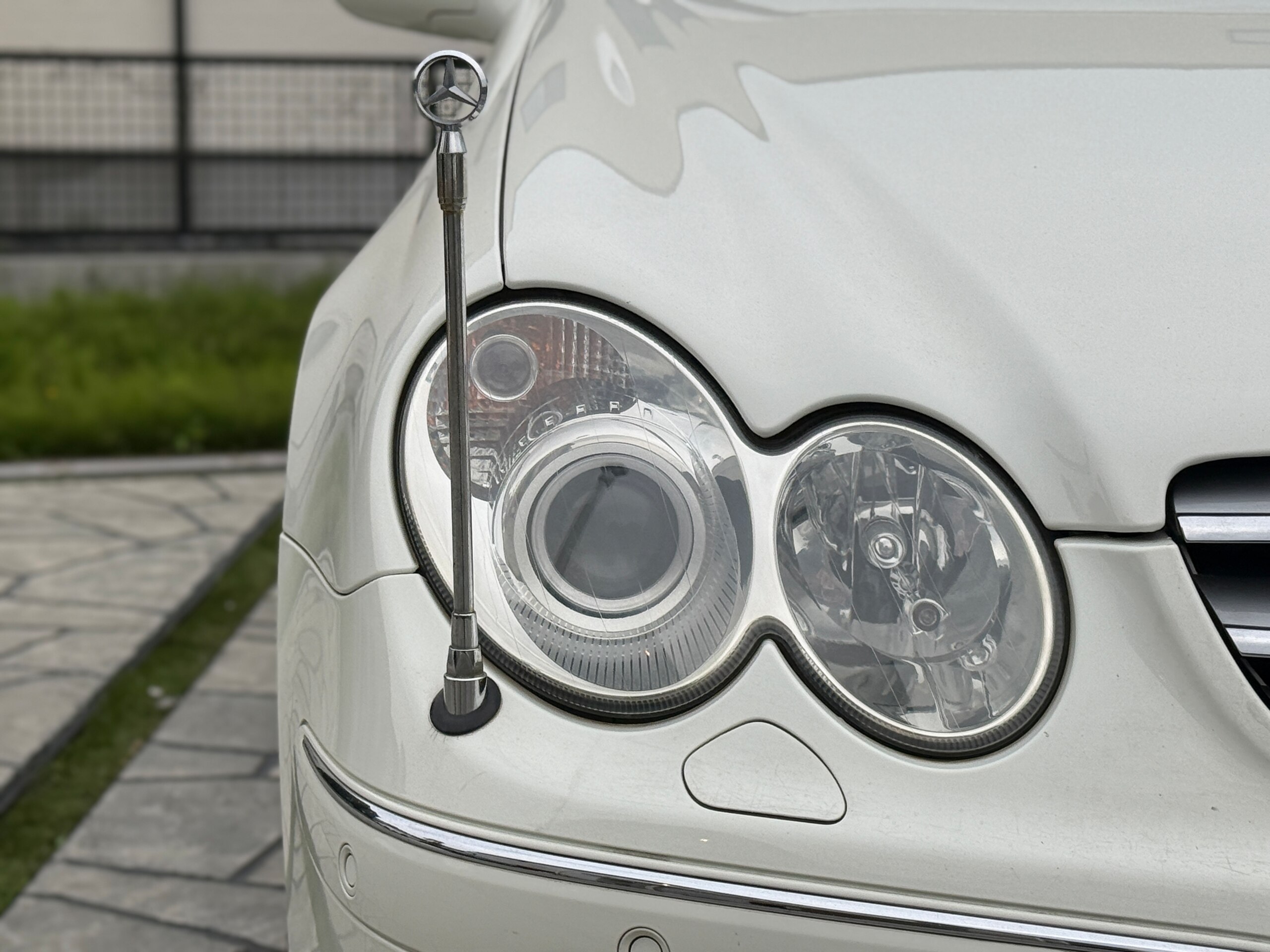 2007 Mercedes-Benz CLKClass Cabriolet - メルセデス・ベンツ CLKクラスカブリオレ CLK350カブリオレ 左ハンドルディーラー車ブラックインテリアレザーシートパワーシートキーレス純正アルミホイール純正カーナビ