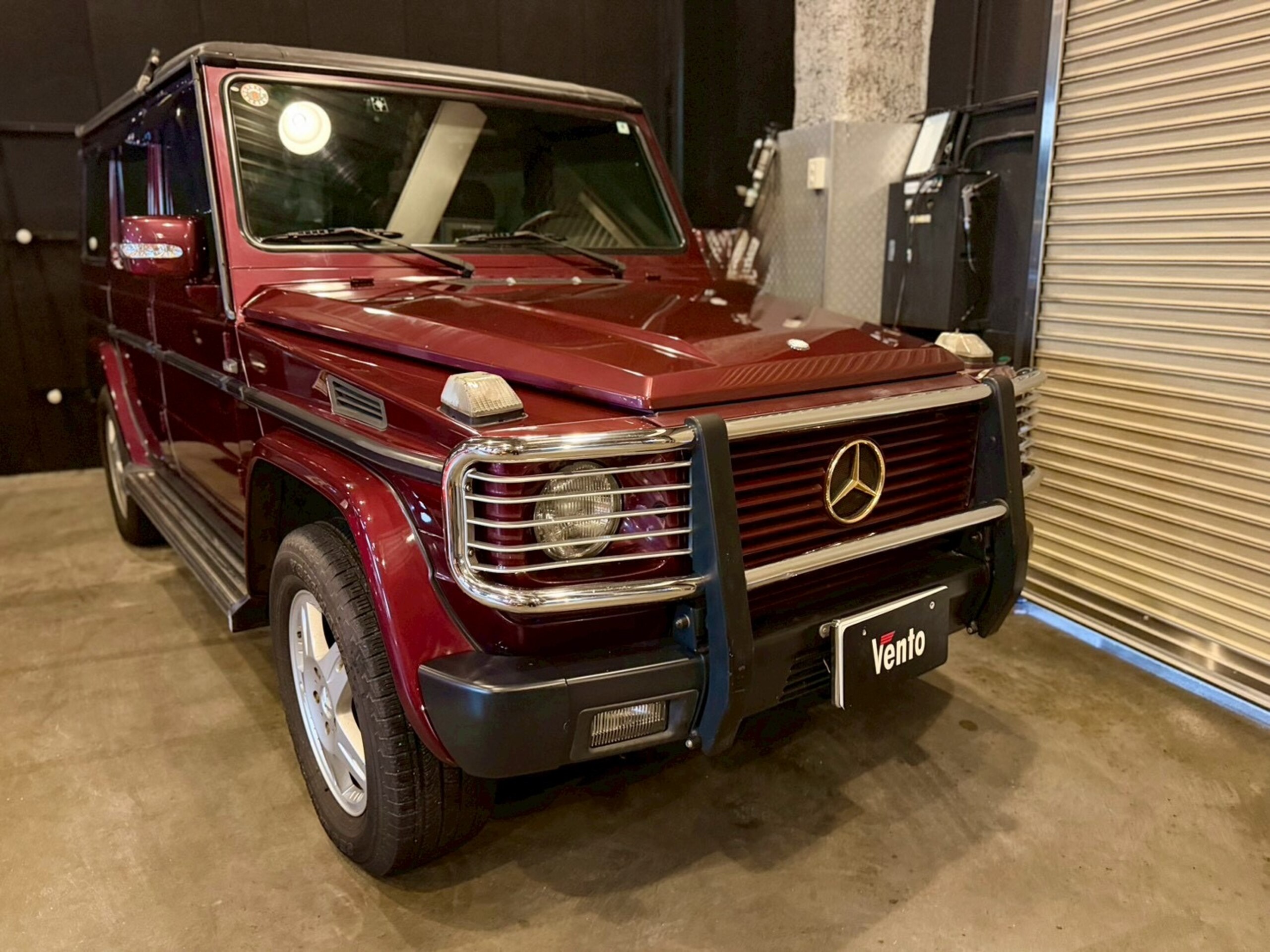 1998 Mercedes-Benz G-Class - メルセデス・ベンツ Gクラス G320 ロング 4WD 正規ディーラーV6 モデル/オリジナルコンディション/ルビーレッド/カンガルーバンパー/ブラック本革シート/サンルーフ/シートヒーター/スペアタイヤカバー/純正オーディオ/記録簿/スペアキー/サードシート/ETC