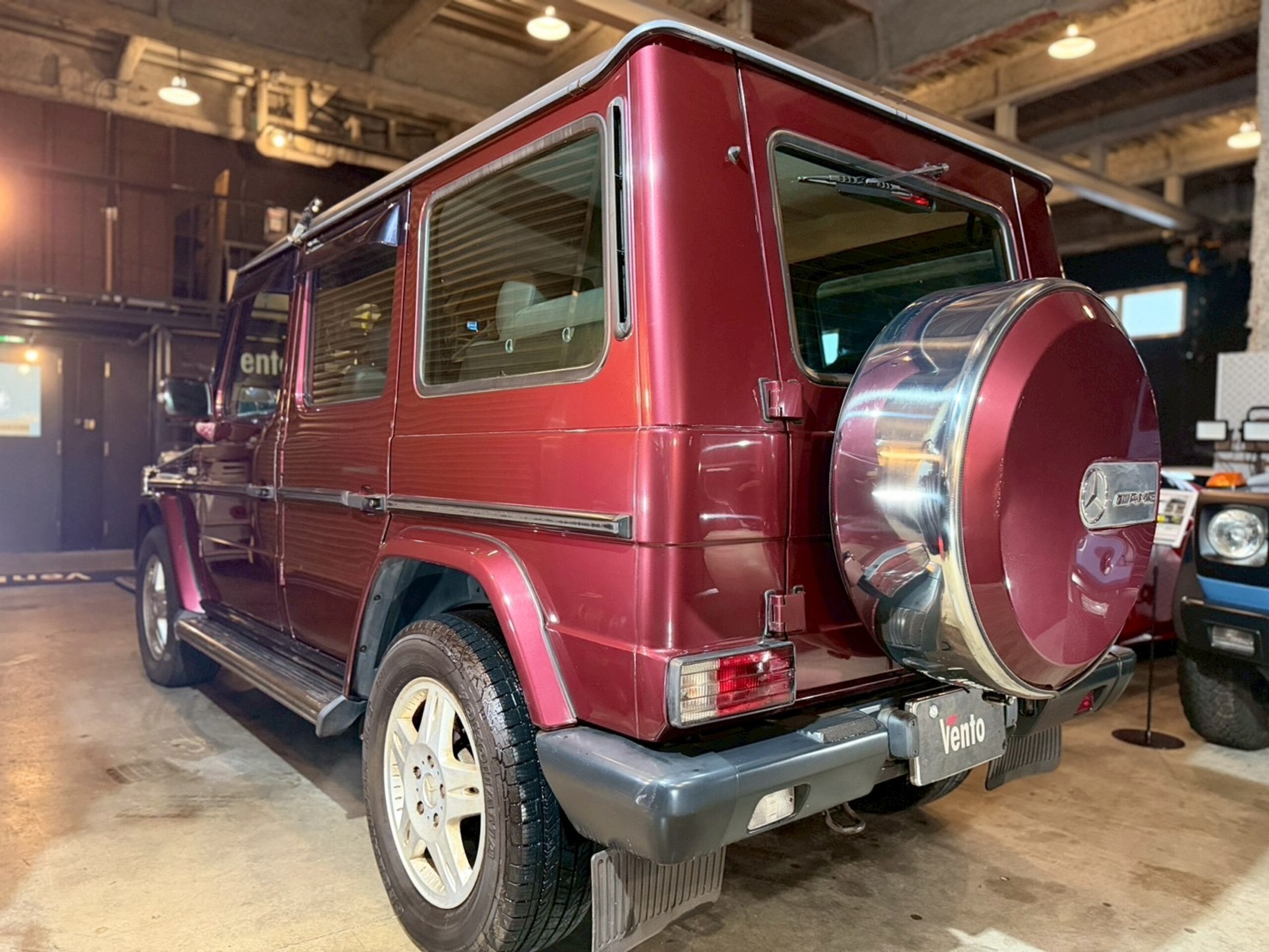 1998 Mercedes-Benz G-Class - メルセデス・ベンツ Gクラス G320 ロング 4WD 正規ディーラーV6 モデル/オリジナルコンディション/ルビーレッド/カンガルーバンパー/ブラック本革シート/サンルーフ/シートヒーター/スペアタイヤカバー/純正オーディオ/記録簿/スペアキー/サードシート/ETC