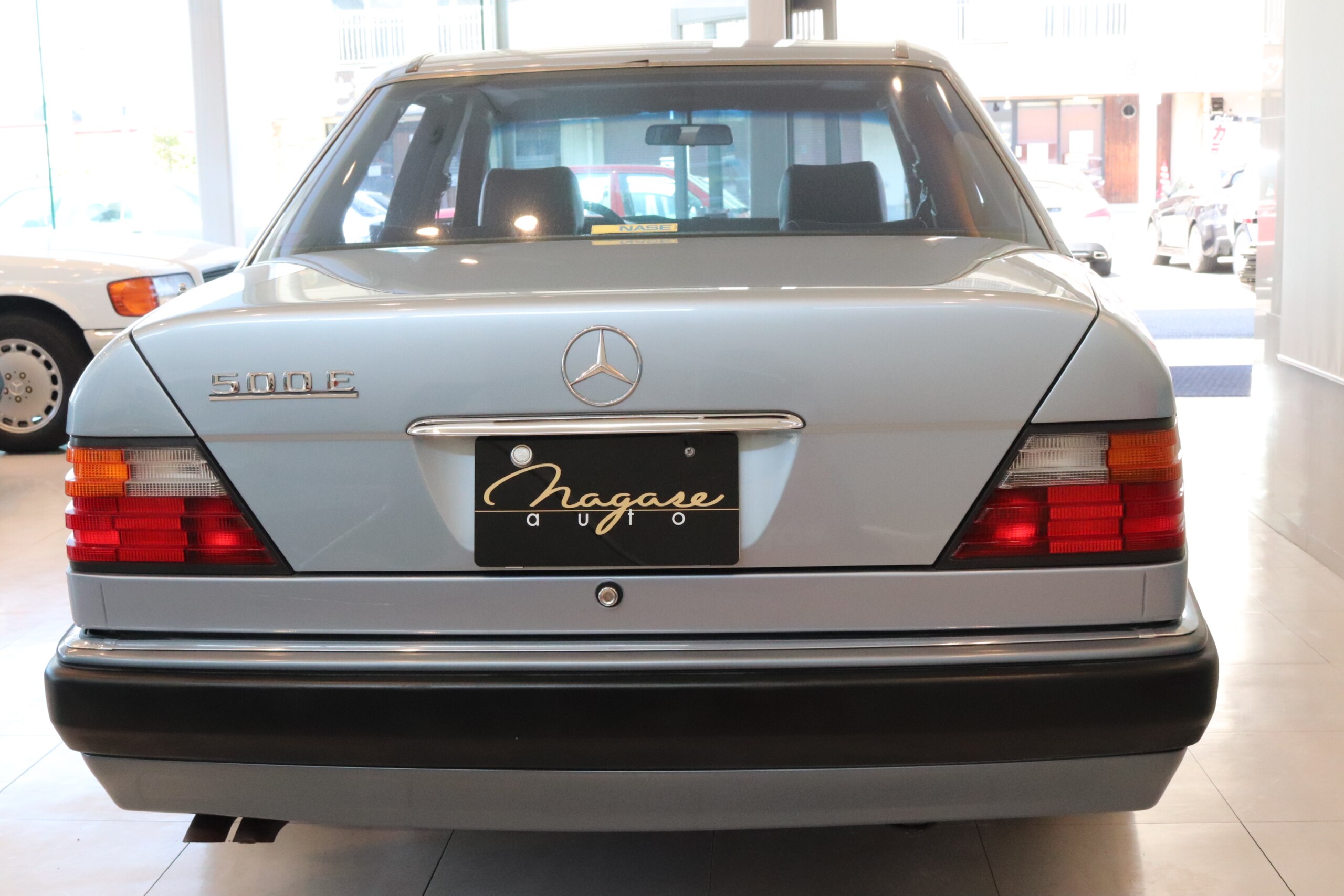 1992 Mercedes-Benz Medium Class - 1992 مرسيدس بنز Medium Class