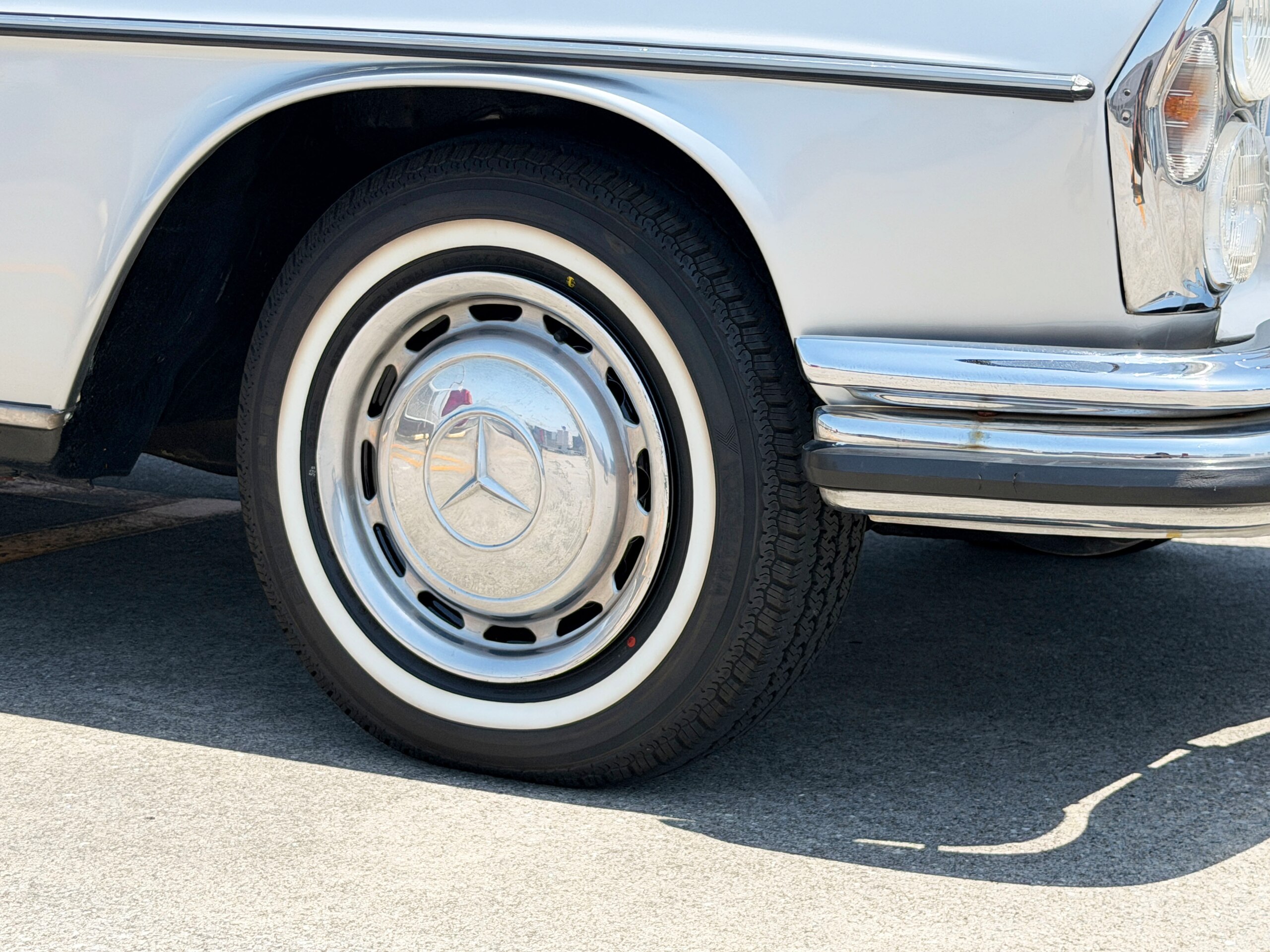 1971 Mercedes-Benz S-Class - メルセデス・ベンツ Sクラス 300SEL 6.3 W109/4AT/エアサス/パワーウインドウ/サンルーフ/24年製ホワイトリボンタイヤ