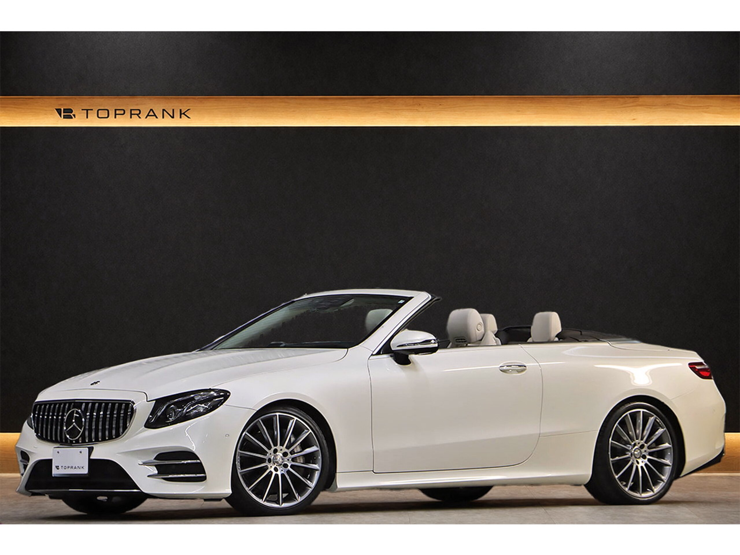 2018 Mercedes-Benz E-Class Cabriolet - メルセデス・ベンツ Eクラスカブリオレ E400 4マチック スポーツ 4WD 左ハンドル マキアートベージュ&エスプレッソブラウンレザー エクスクルーシブPKG AMGスタイリングPKG パナメリカーナグリル Burmesterサラウンドサウンド シートヒーター/ベンチレーター エアスカーフ