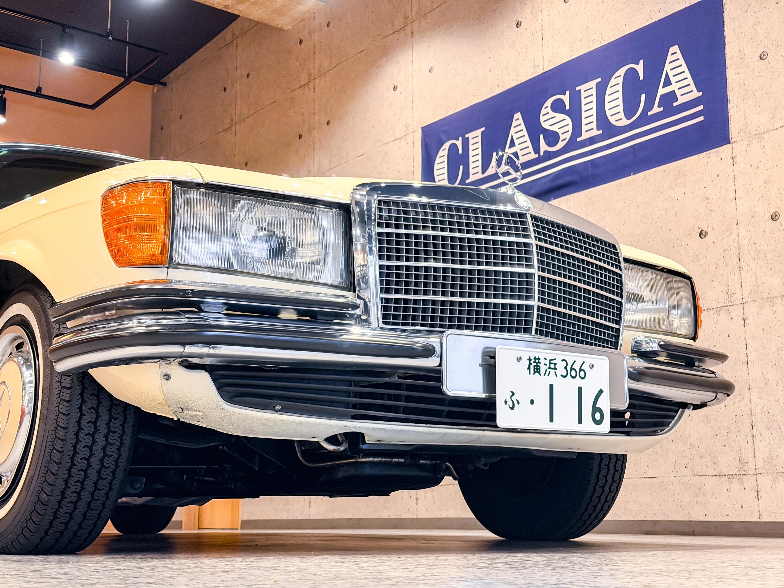 1977 Mercedes-Benz S-Class - メルセデス・ベンツ Sクラス W116 280SE 左H 正規D車 走行7.7万キロ 3AT ガラスコーティング施工済み ETC・オーディオ装着 ダッシュボード補修済み