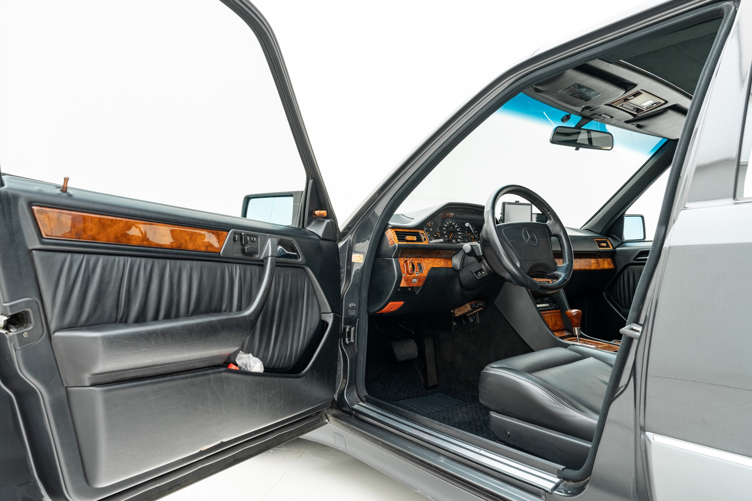 1992 Mercedes-Benz Medium Class