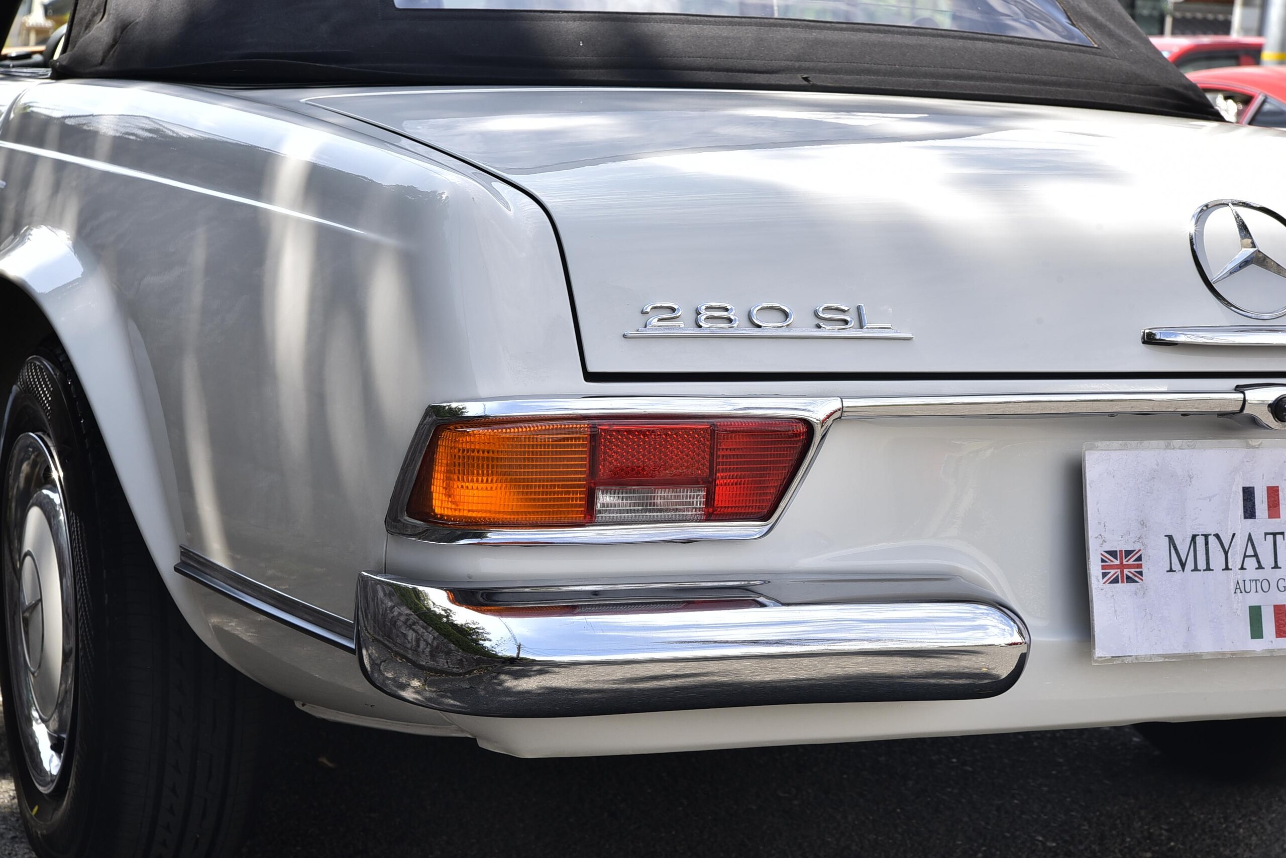 1973 Mercedes-Benz SLClass