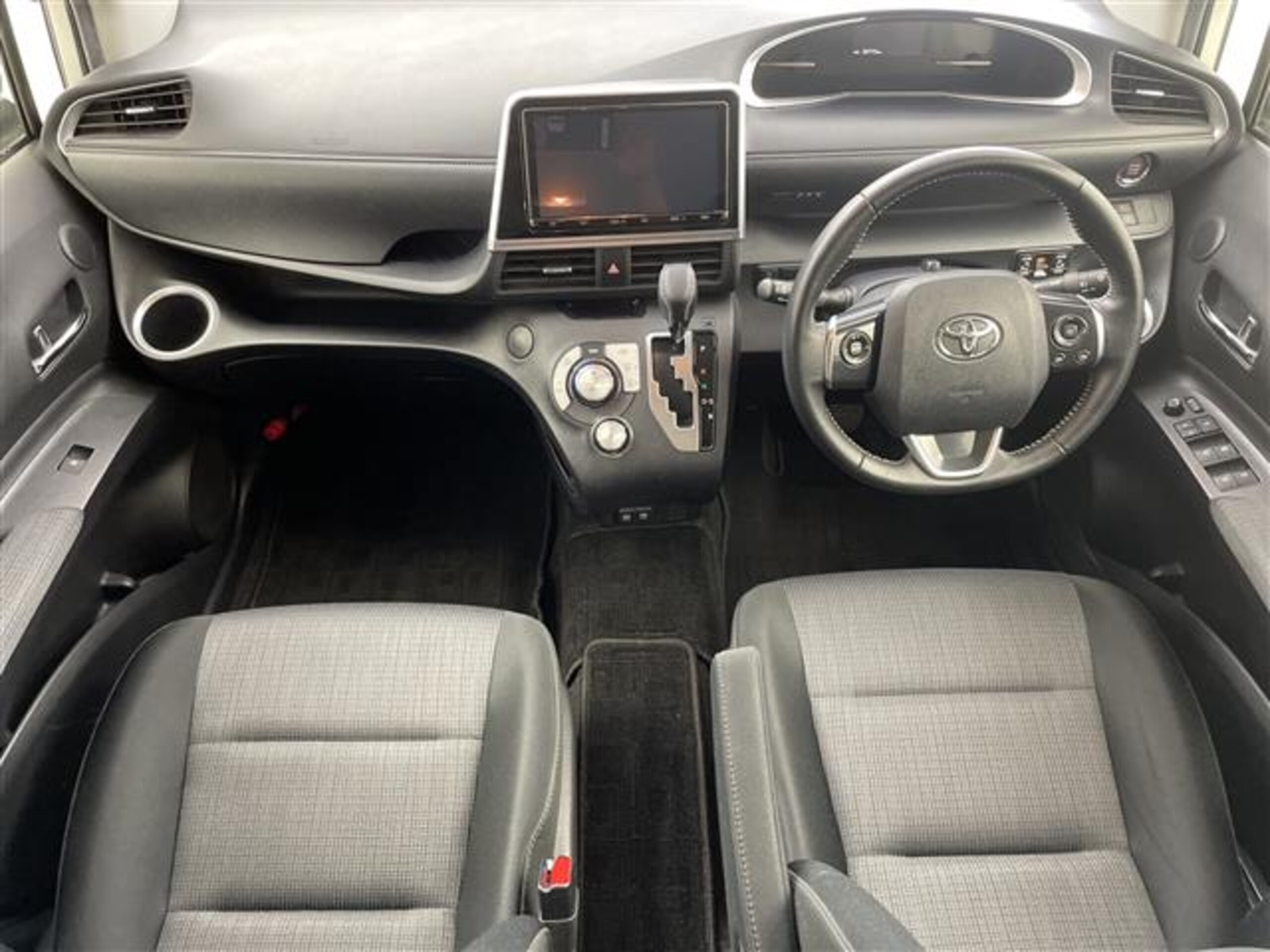 2021 Toyota Sienta