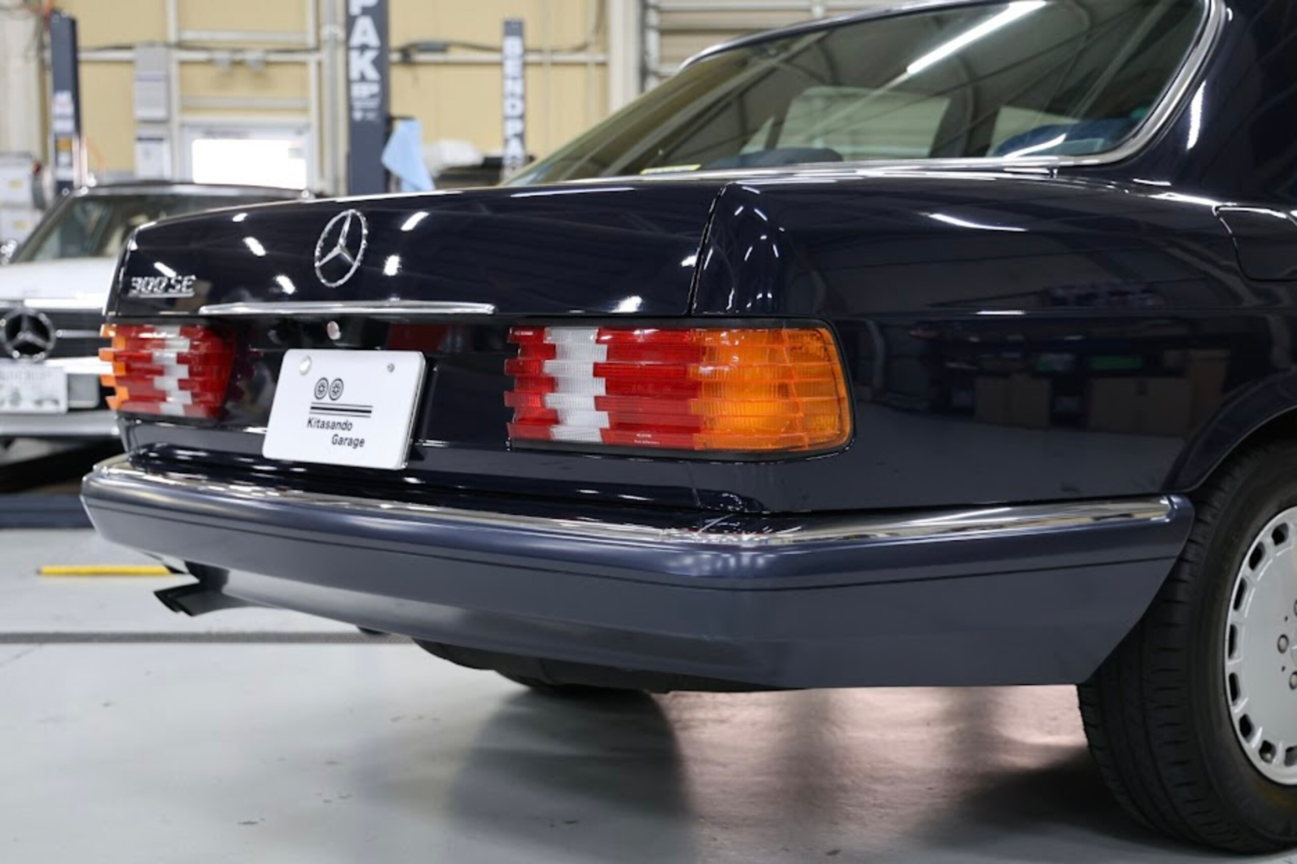 1990 Mercedes-Benz S-Class