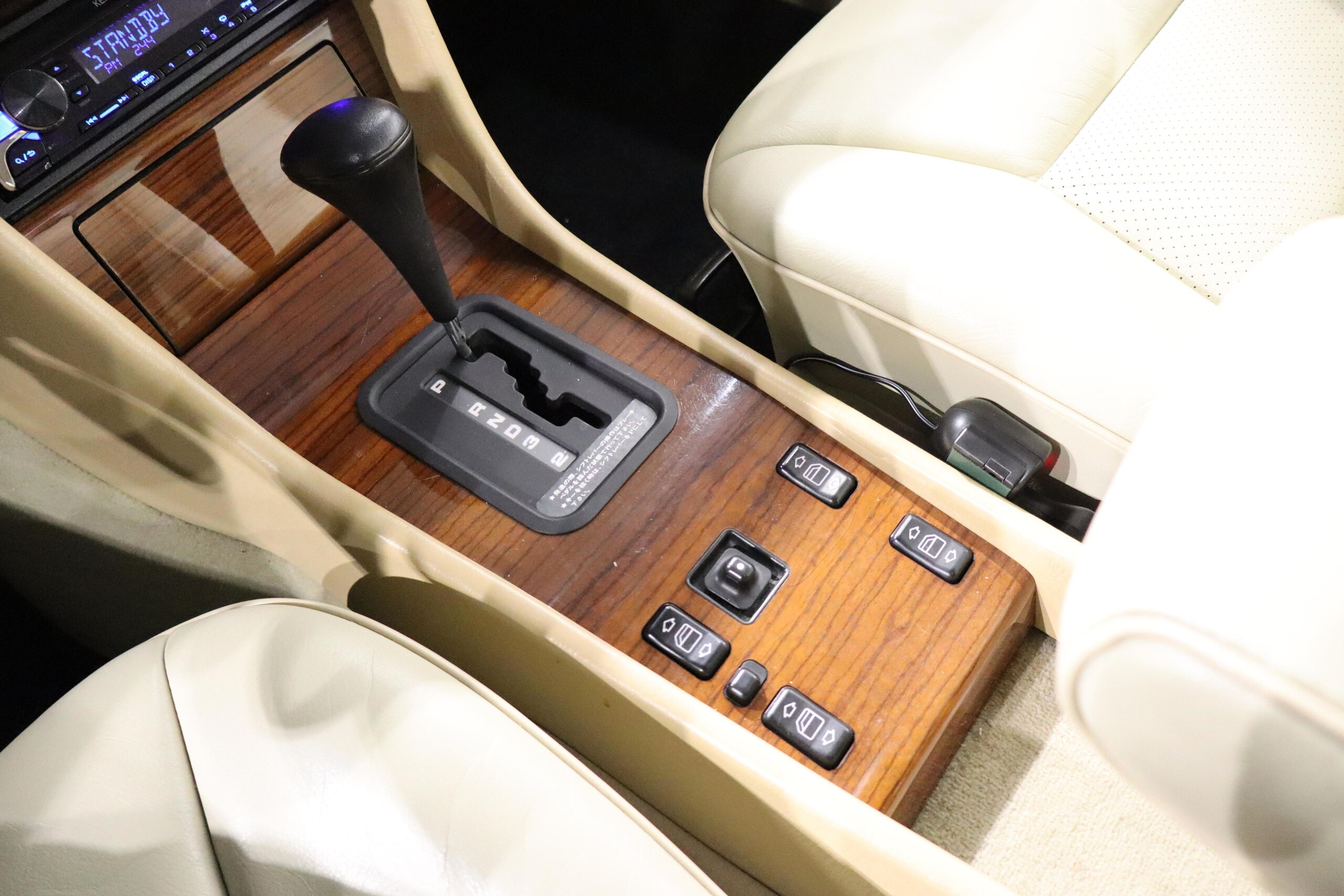 1991 Mercedes-Benz Medium Class - 1991 مرسيدس بنز Medium Class
