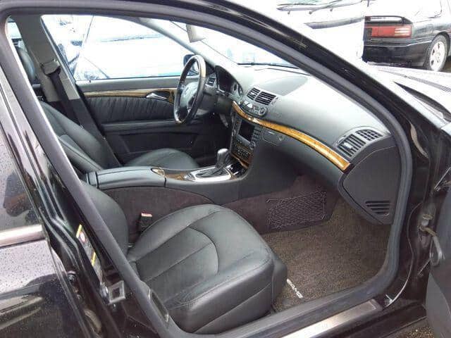 2005 MERCEDES-BENZ E-CLASS/211270