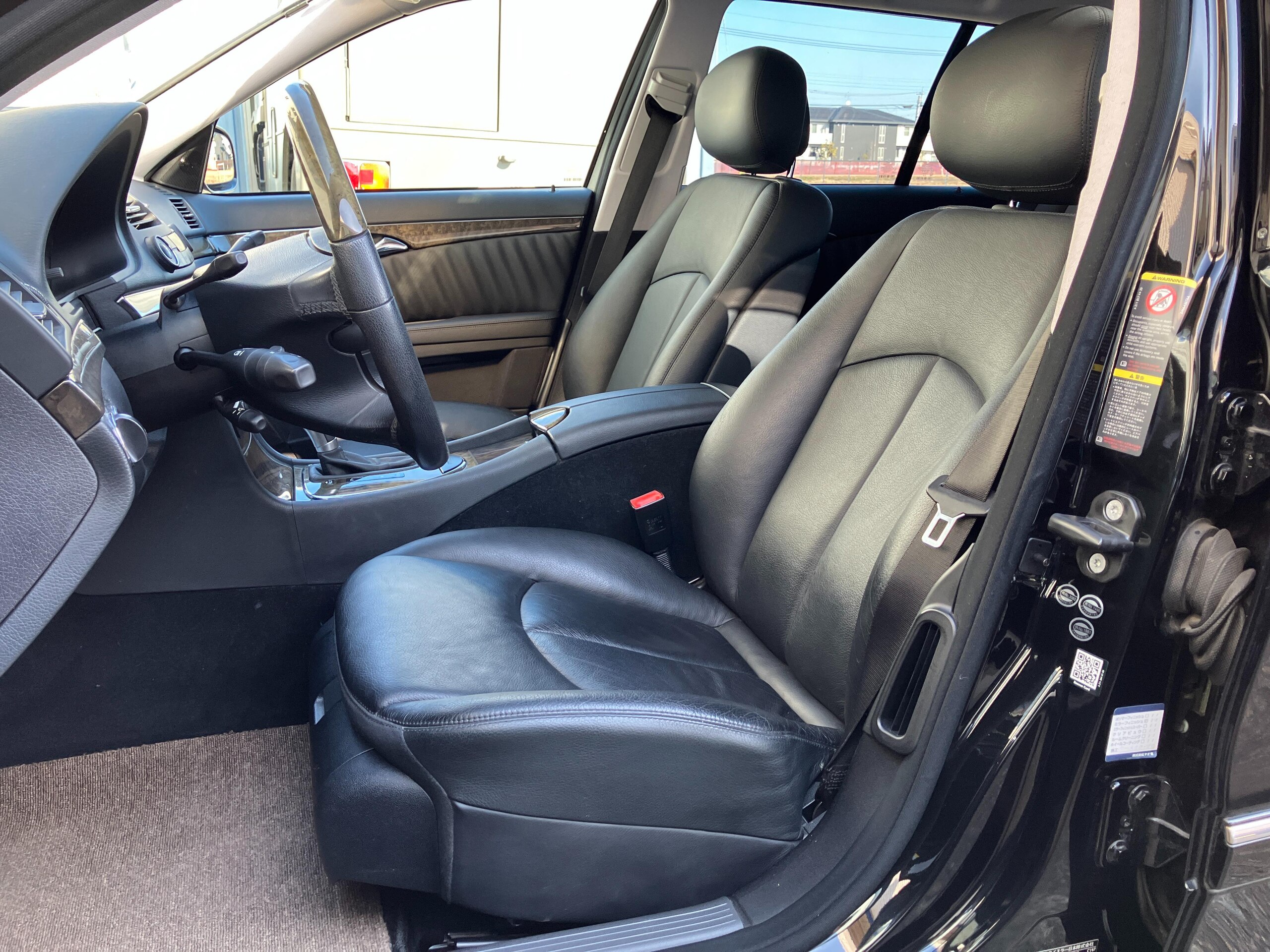 2007 Mercedes-Benz E-Class Wagon - メルセデス・ベンツ Eクラスワゴン E350 4マチック アバンギャルド 4WD 禁煙車 左ハンドル 黒革 記録簿 サンルーフ ETC