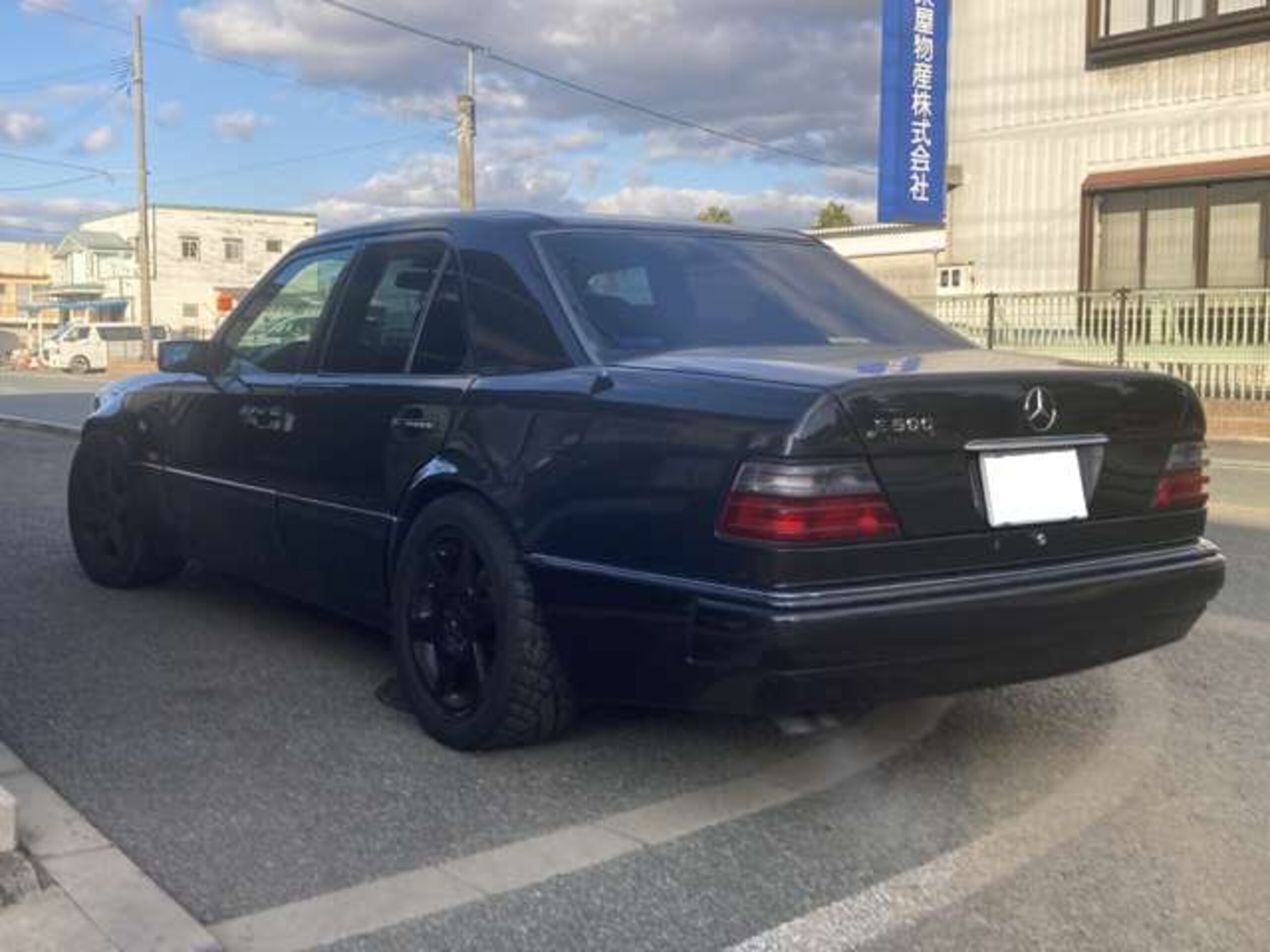 1995 Mercedes-Benz E-Class - 1995 مرسيدس بنز E-Class