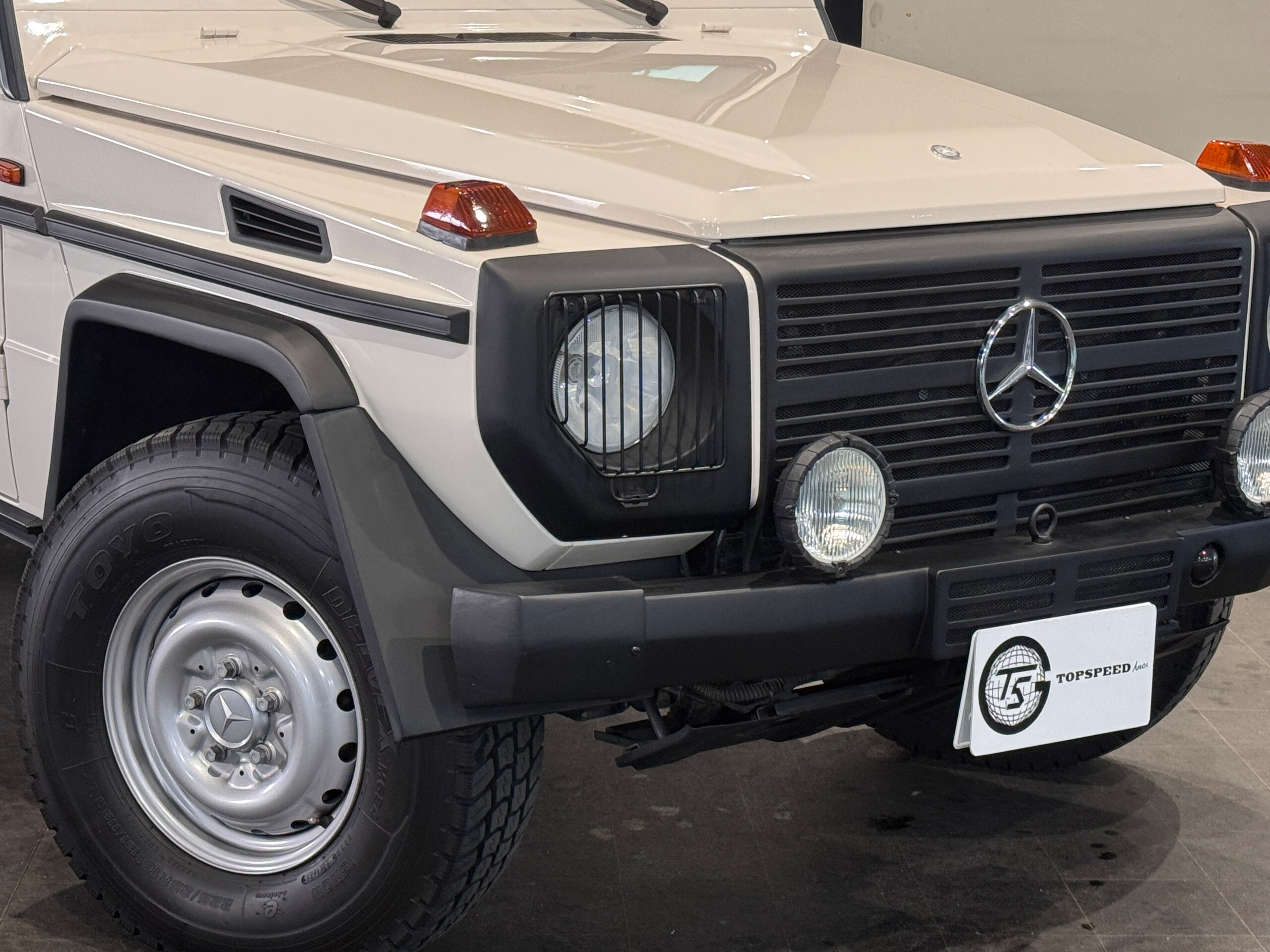2003 Mercedes-Benz G-Class
