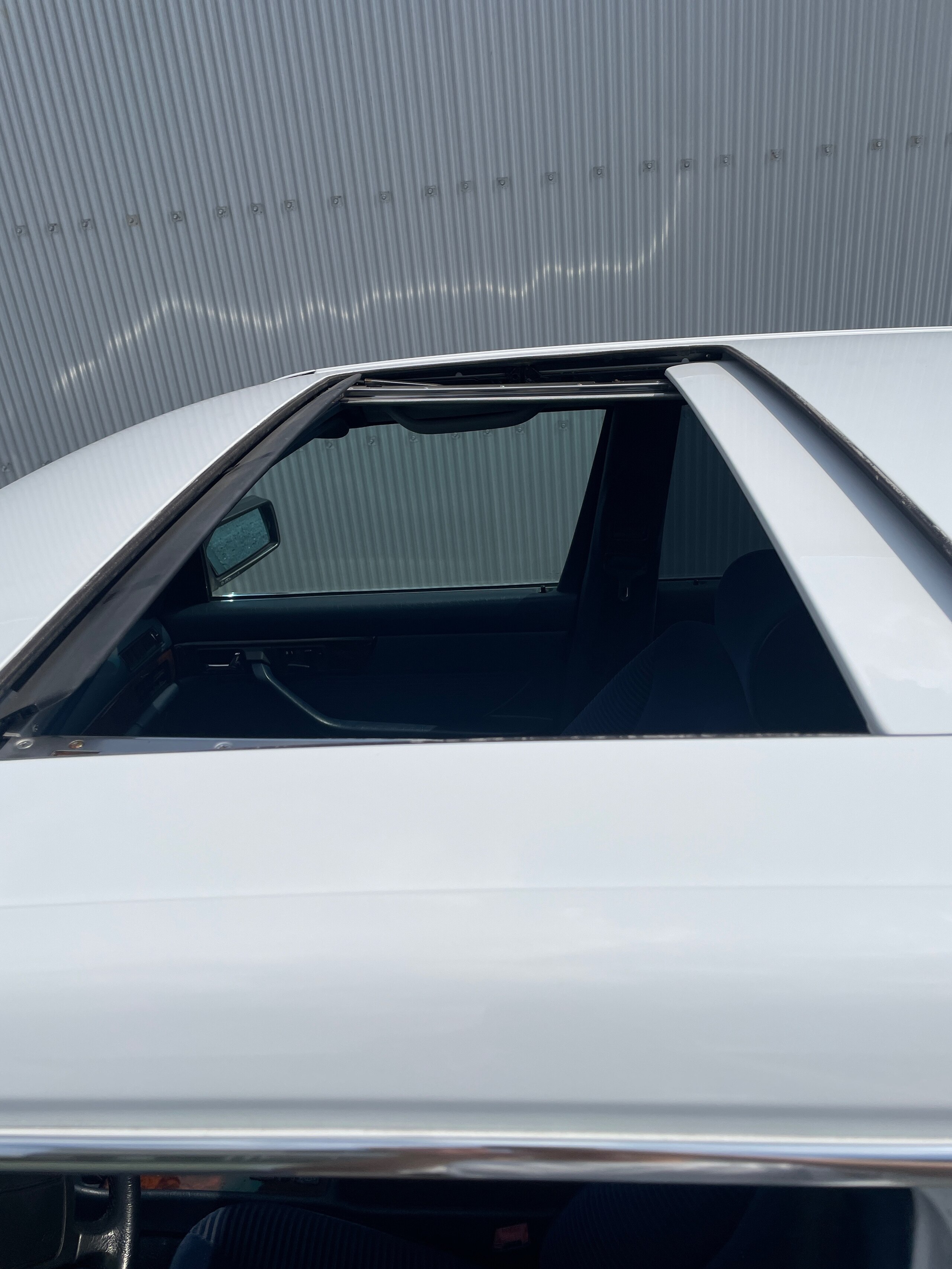 1991 Mercedes-Benz S-Class