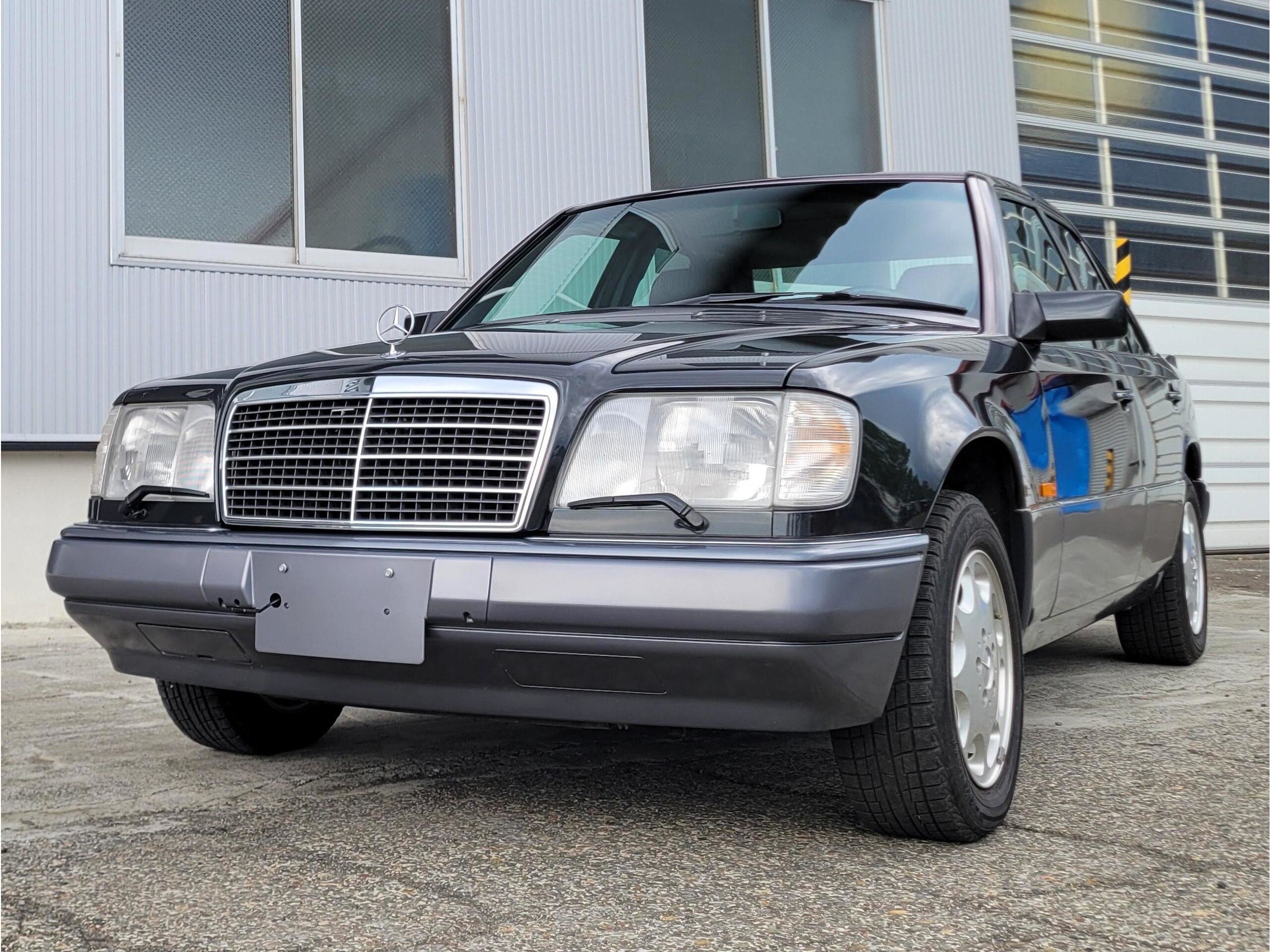 1994 Mercedes-Benz E-Class - 1994 مرسيدس بنز E-Class