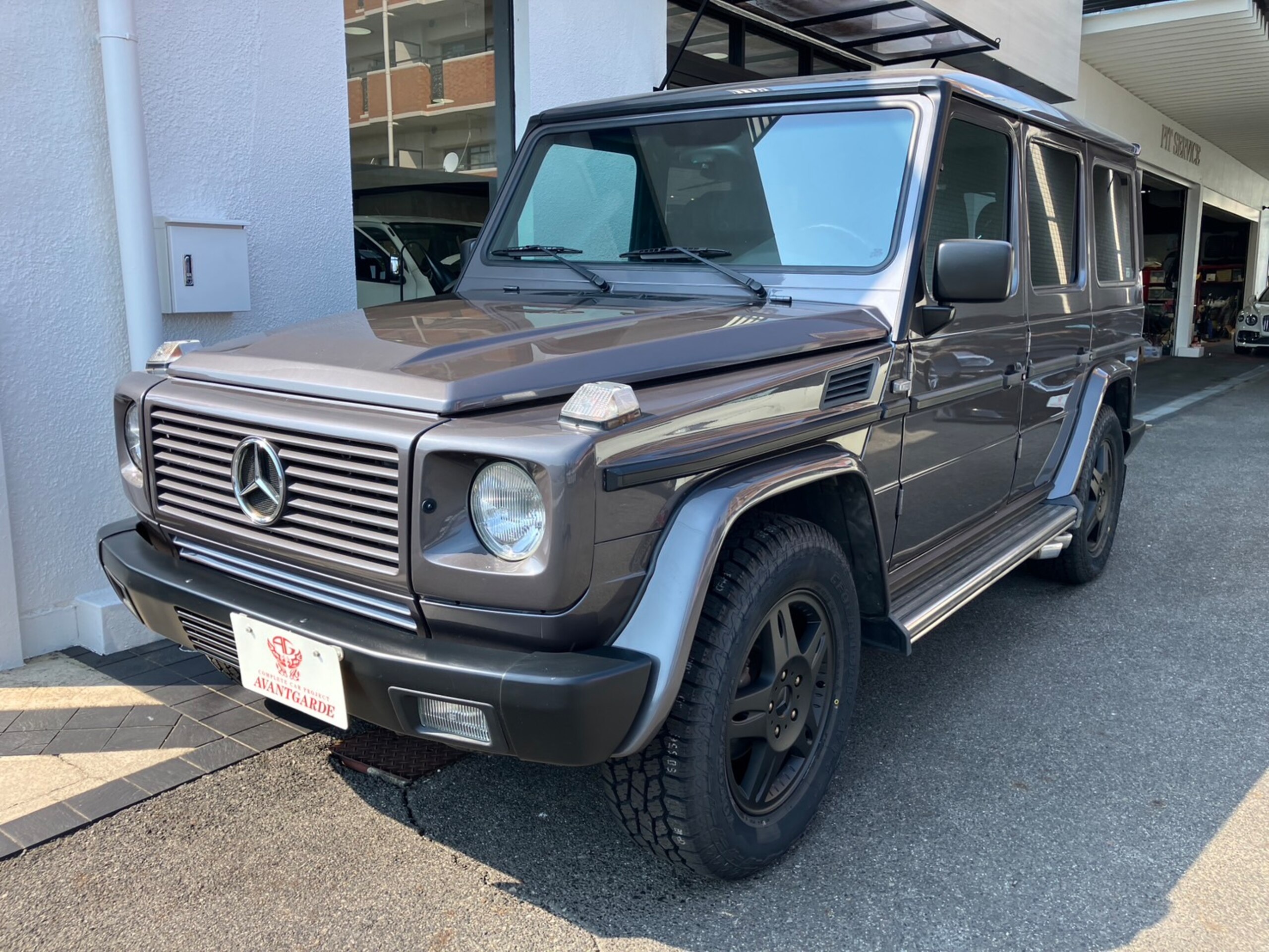 1999 Mercedes-Benz G-Class - メルセデス・ベンツ Gクラス AMG G55 ロング 4WD 同色レストア 7人乗 ホイールパウダー塗装済 新品タイヤ インテリアレストア済 黒革 サンルーフ 電動シート シートヒーター ETC 正規輸入車