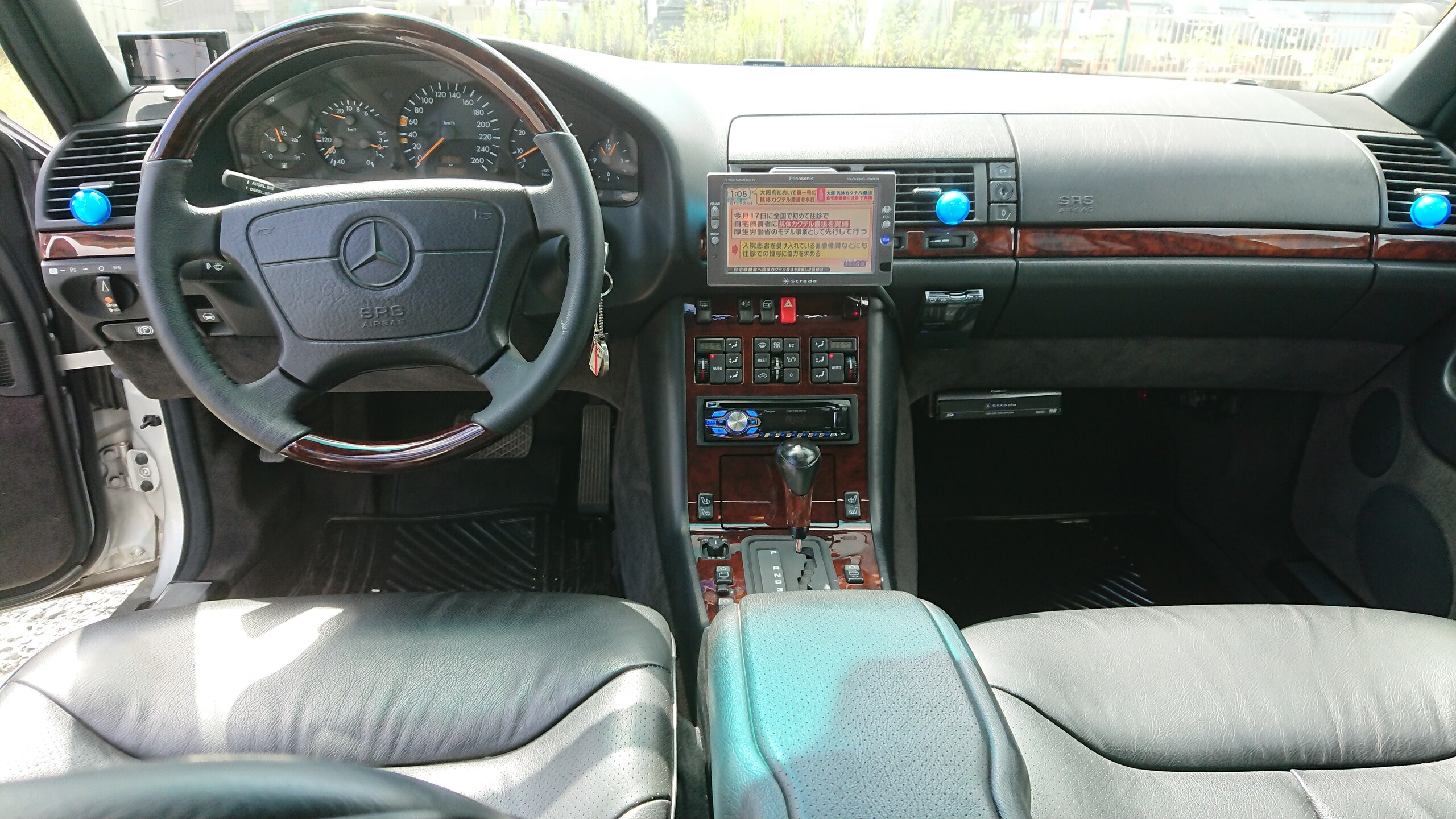 1994 Mercedes-Benz S-Class