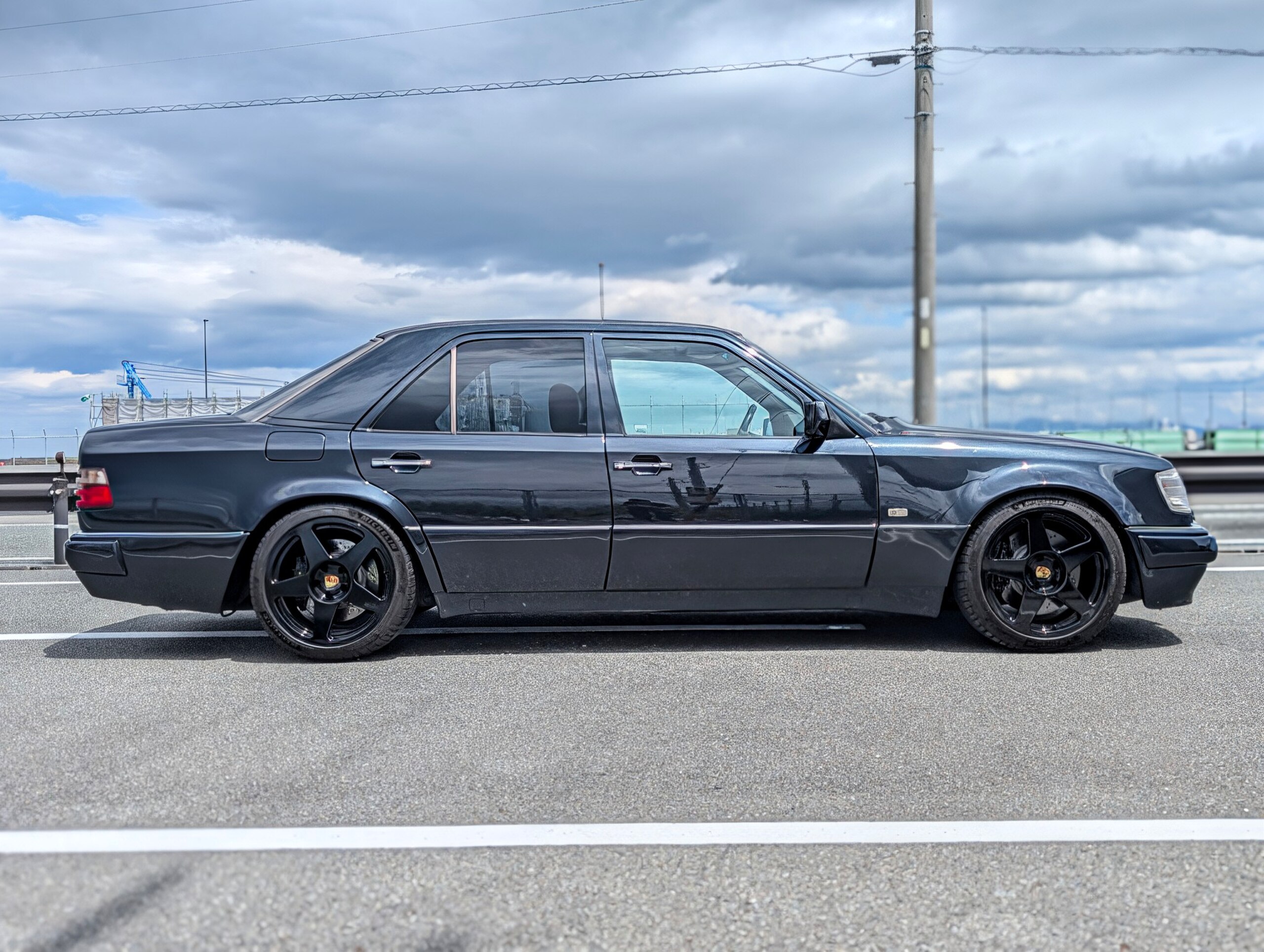 1997 Mercedes-Benz E-Class - 1997 مرسيدس بنز E-Class