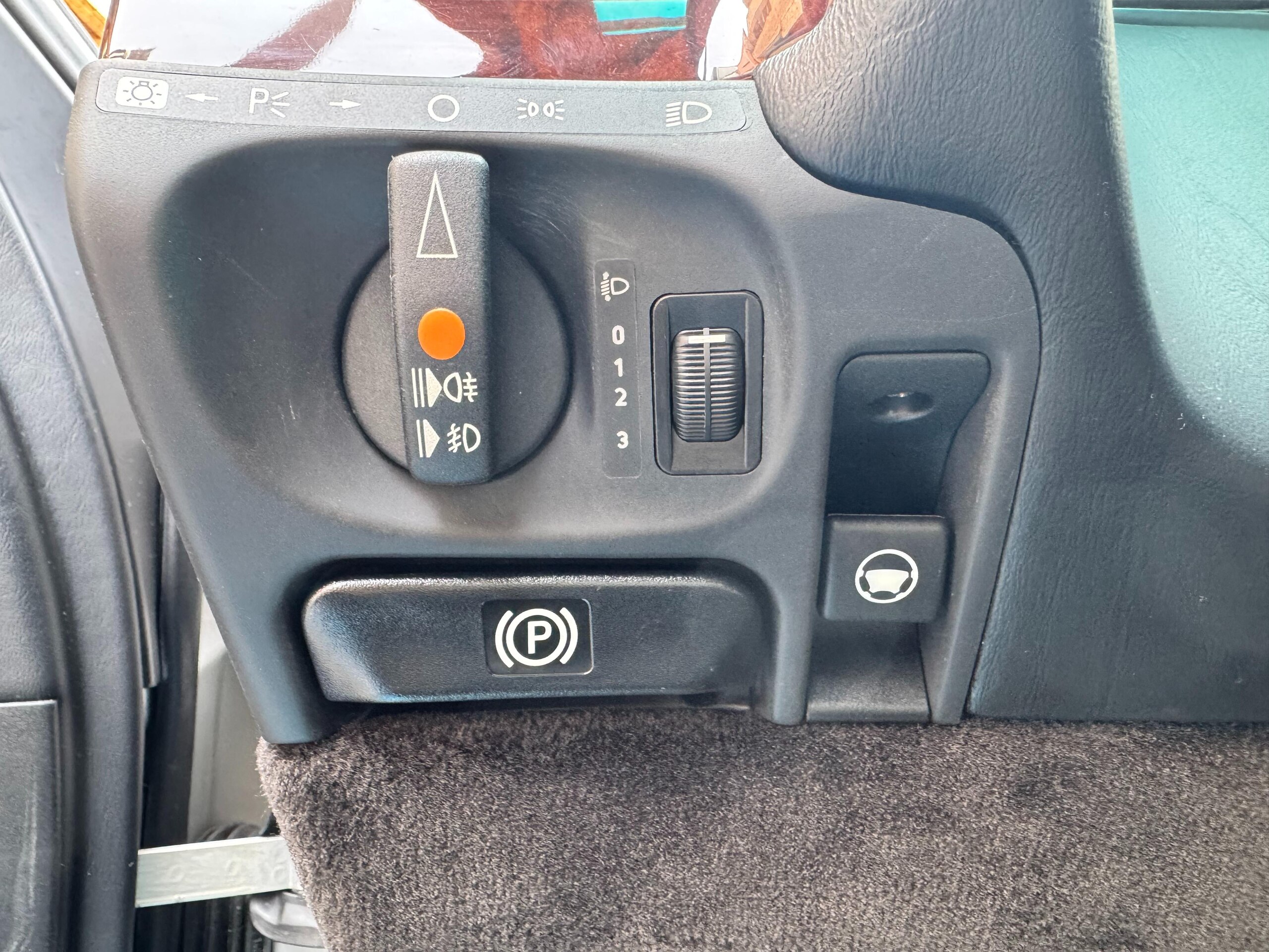 1993 Mercedes-Benz S-Class - メルセデス・ベンツ Sクラス S320 左H ディーラー車 サンルーフ 黒革 ETC 純正ホイール 記録簿 取扱説明書