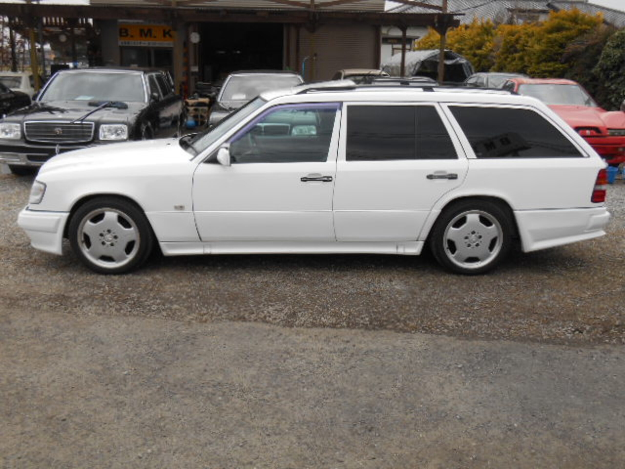 1996 Mercedes-Benz E-Class Wagon - 1996 مرسيدس بنز E-Class Wagon