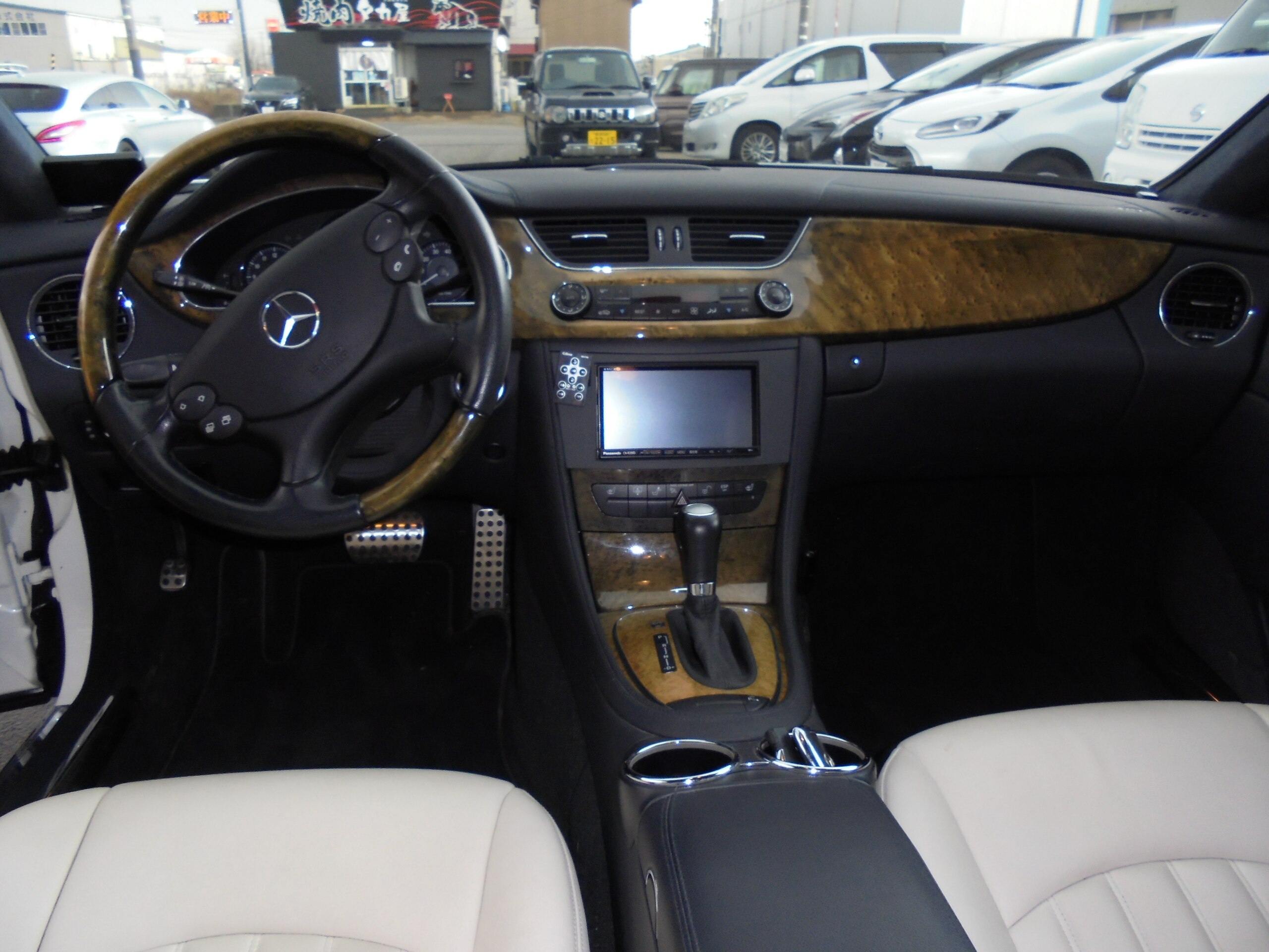 2007 Mercedes-Benz CLS-Class - 2007 مرسيدس بنز CLS-Class