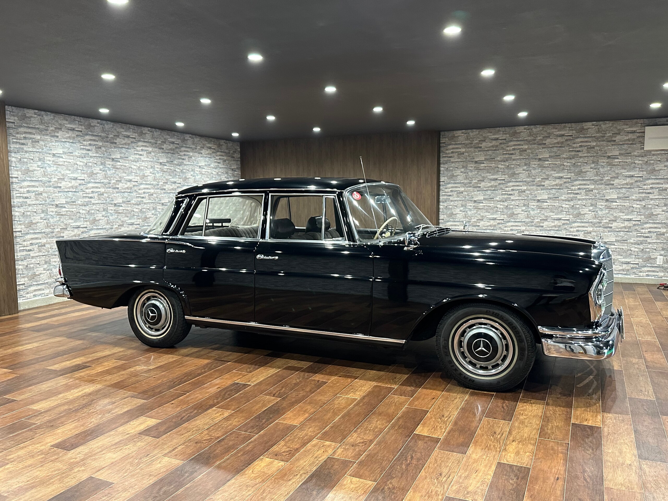 1964 Mercedes-Benz S-Class