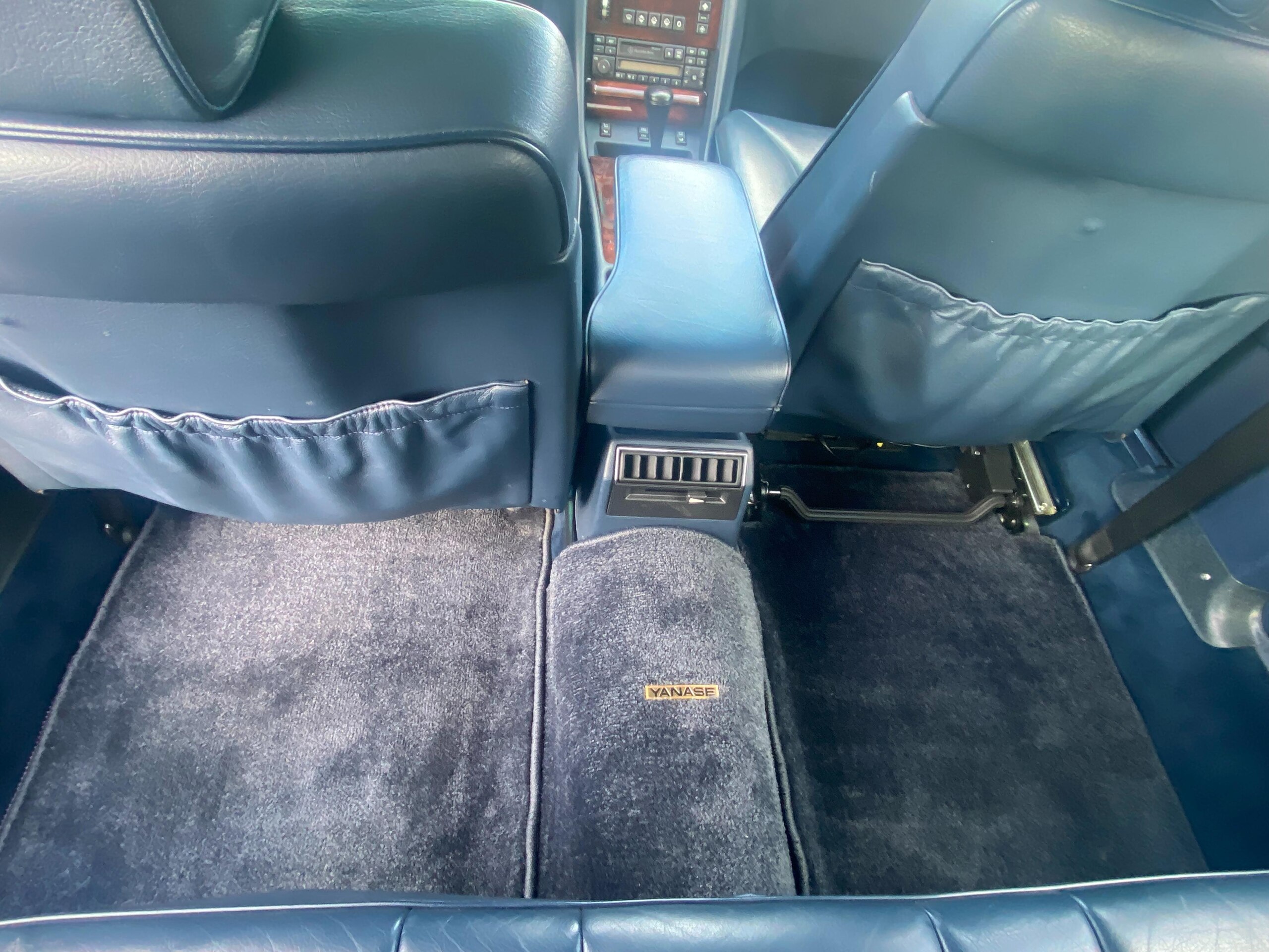 1990 Mercedes-Benz S-Class - 1990 مرسيدس بنز S-Class