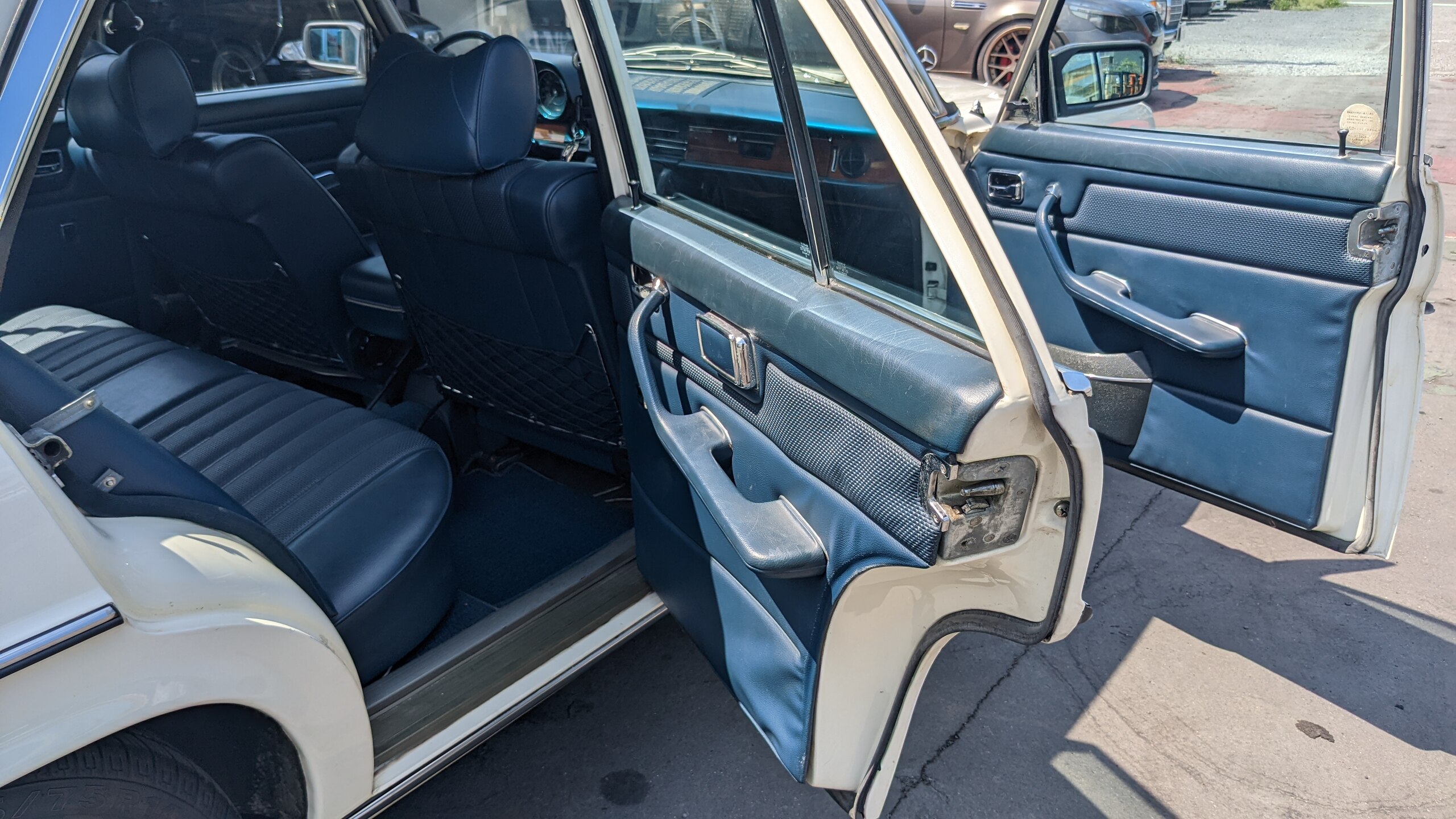 1980 Mercedes-Benz Medium Class - 1980 مرسيدس بنز Medium Class
