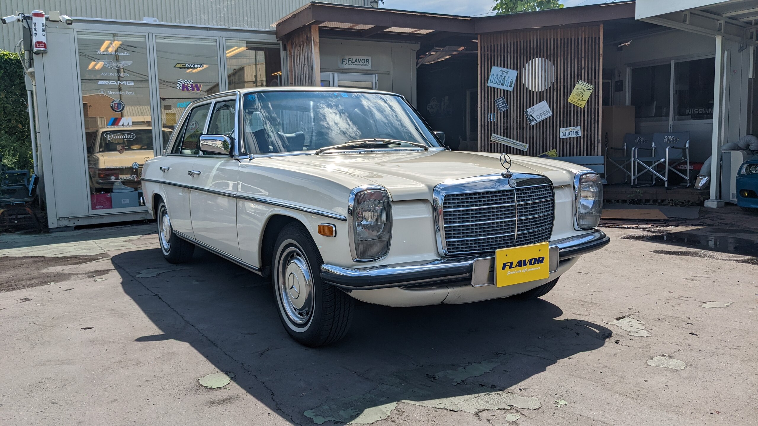 1980 Mercedes-Benz Medium Class - 1980 مرسيدس بنز Medium Class