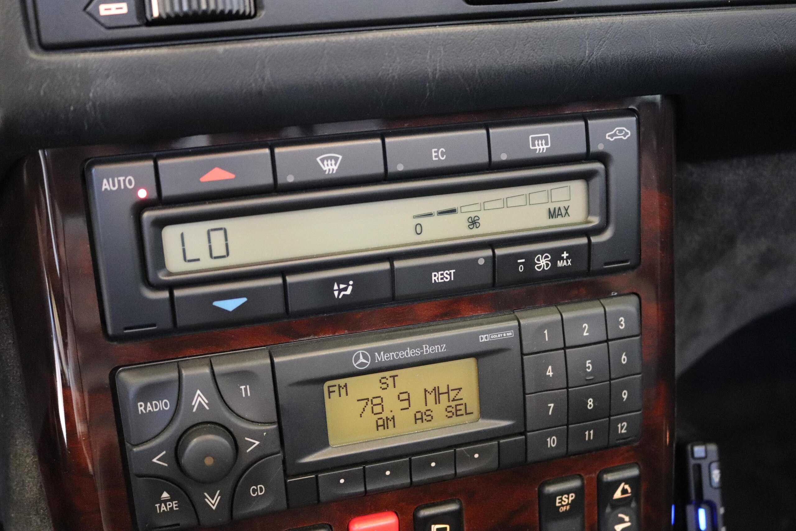1999 Mercedes-Benz SLClass - メルセデス・ベンツ SLクラス SL320 ブリリアントシルバー シートヒーター