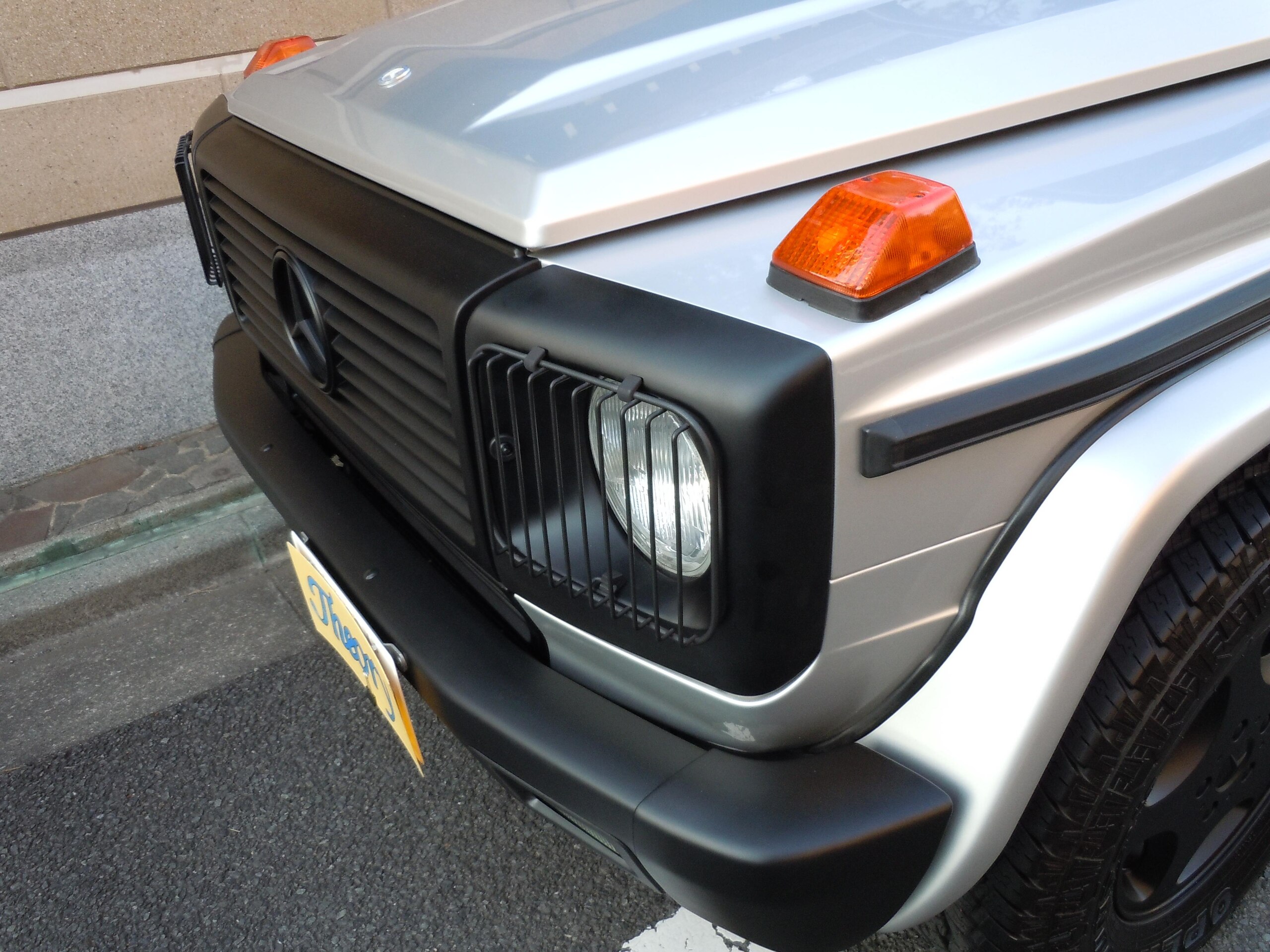 2000 Mercedes-Benz G-Class
